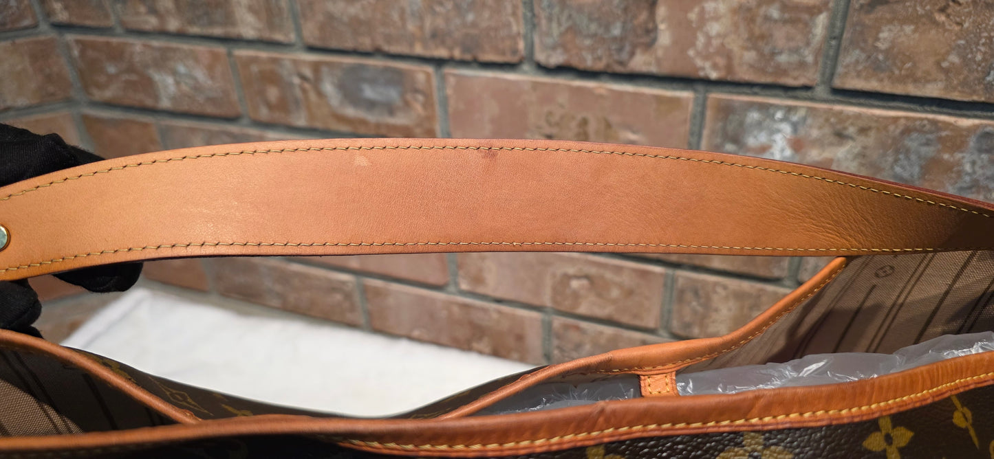 Authentic Louis Vuitton Delightful MM Monogram