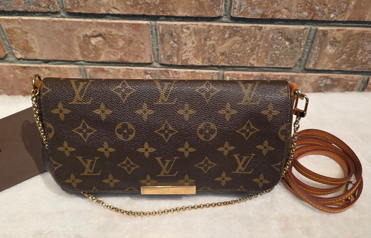 Authentic Louis Vuitton Favorite MM Monogram