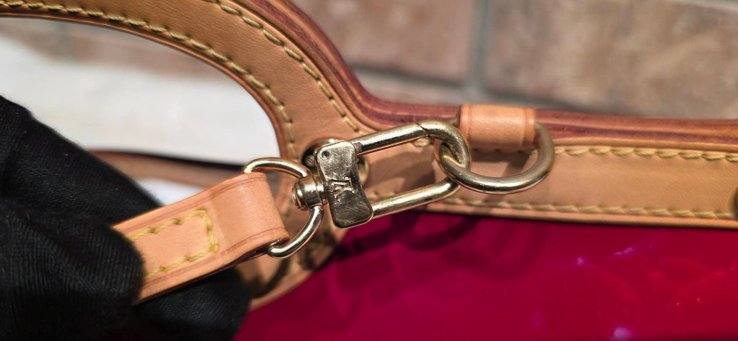 Authentic Louis Vuitton Roxbury Drive