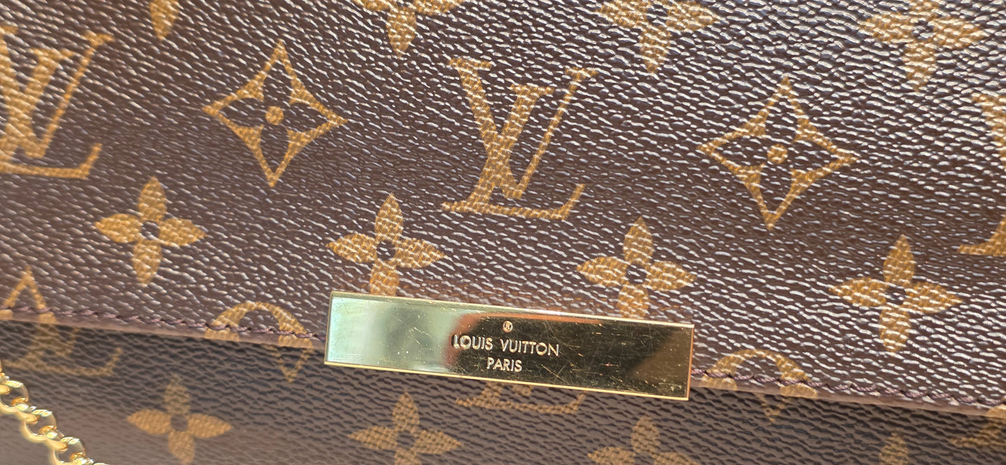 Authentic Louis Vuitton Favorite MM Monogram (SA4149)