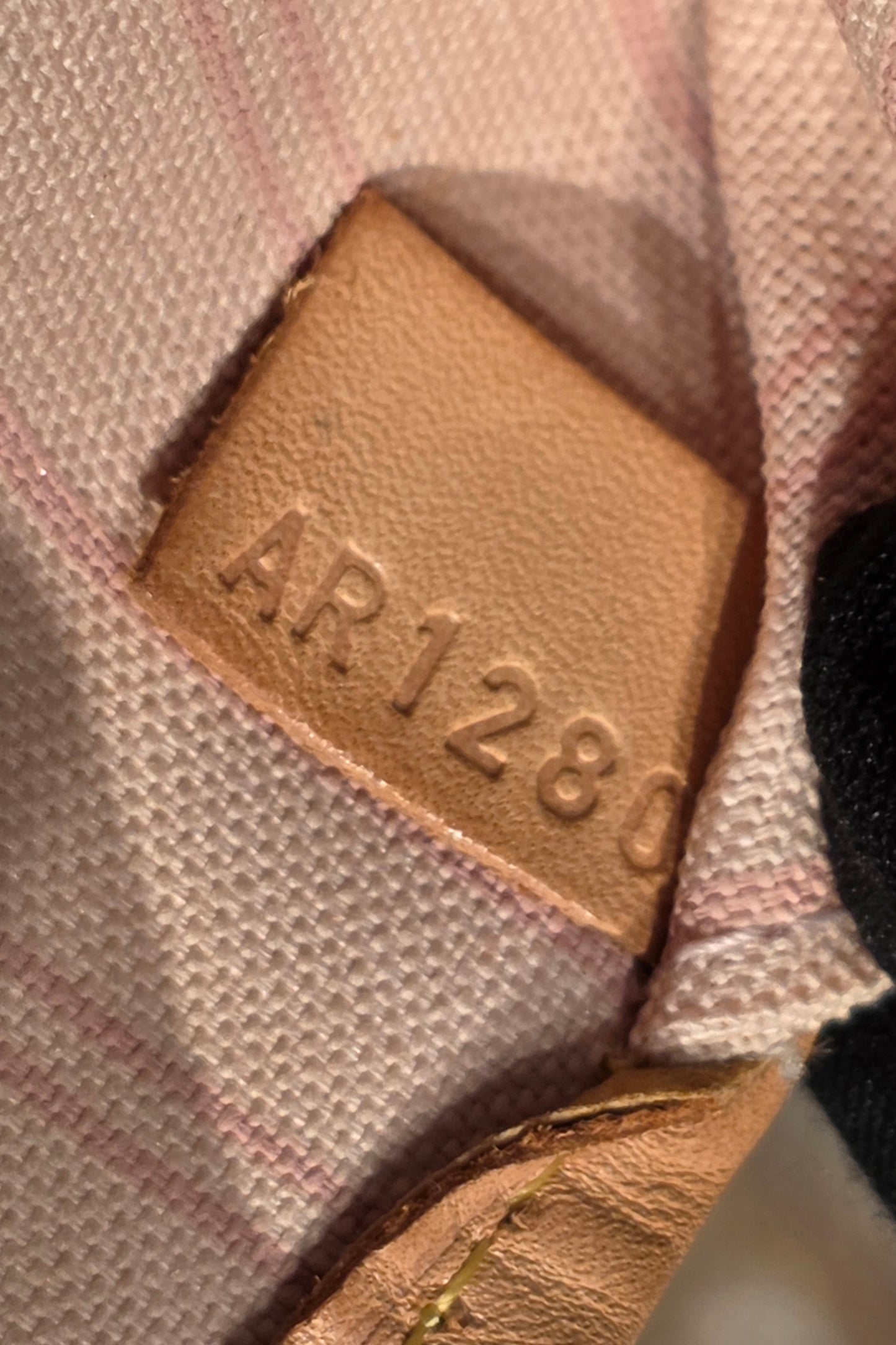 Authentic Louis Vuitton Neverfull MM Damier Azur (Bag Only)