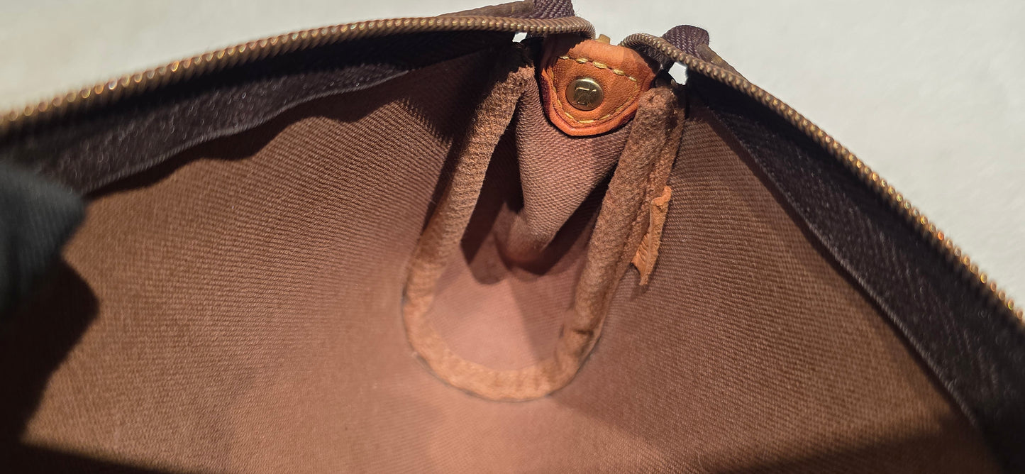 Authentic Louis Vuitton Eva Monogram