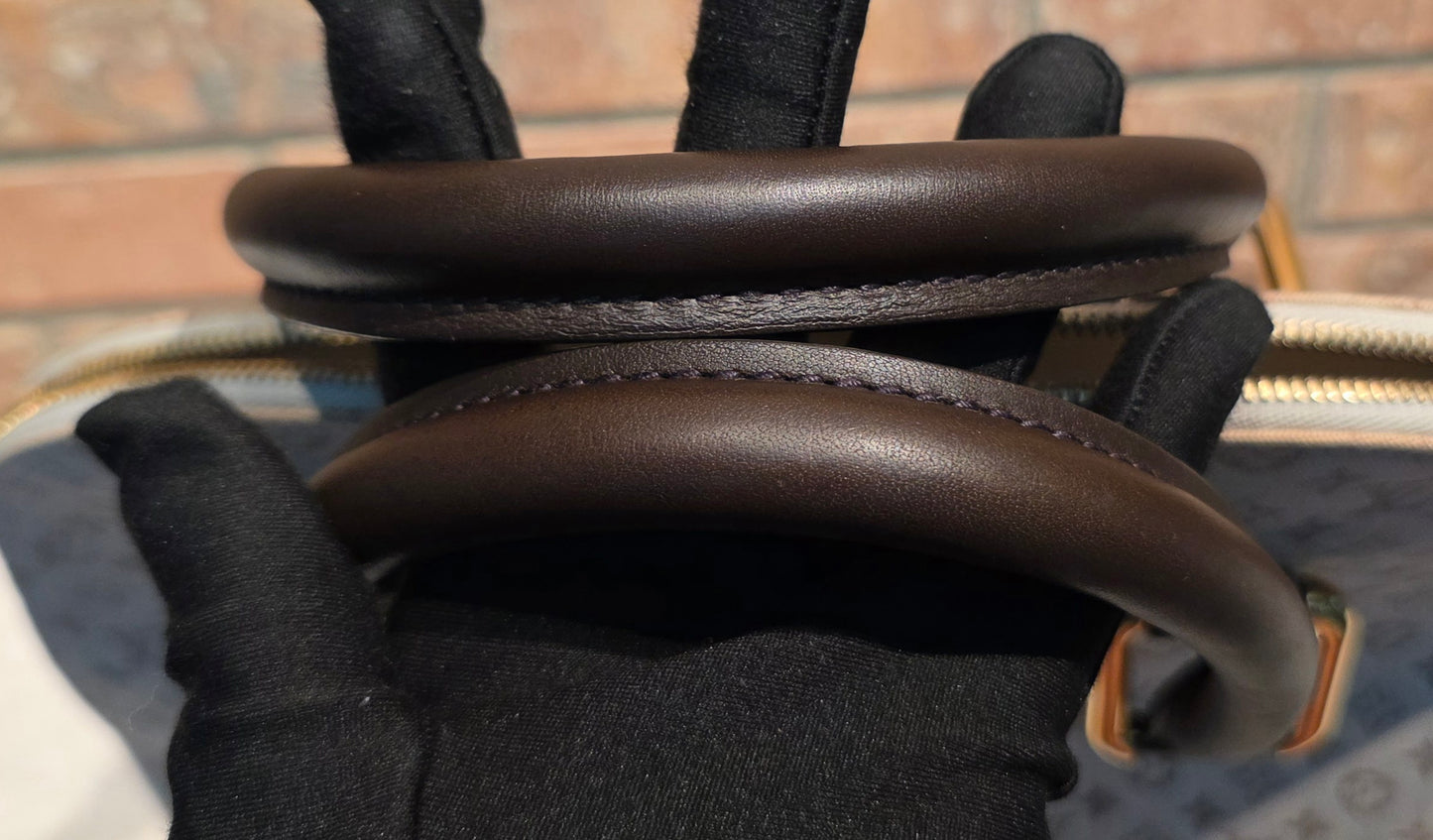 Authentic Louis Vuitton Alma Mini Lin Haut (Tall)