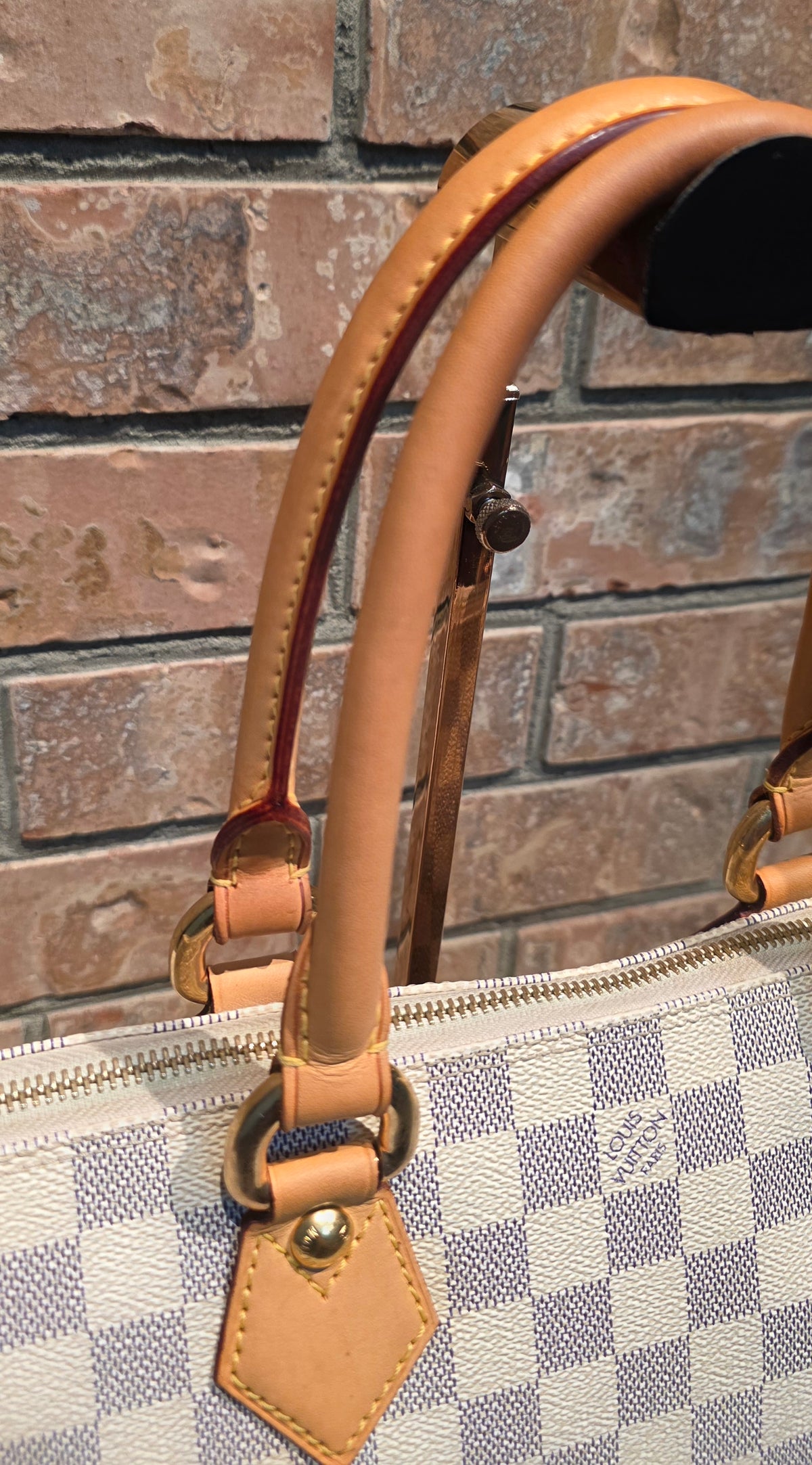 Authentic Louis Vuitton Saleya PM Damier Azur