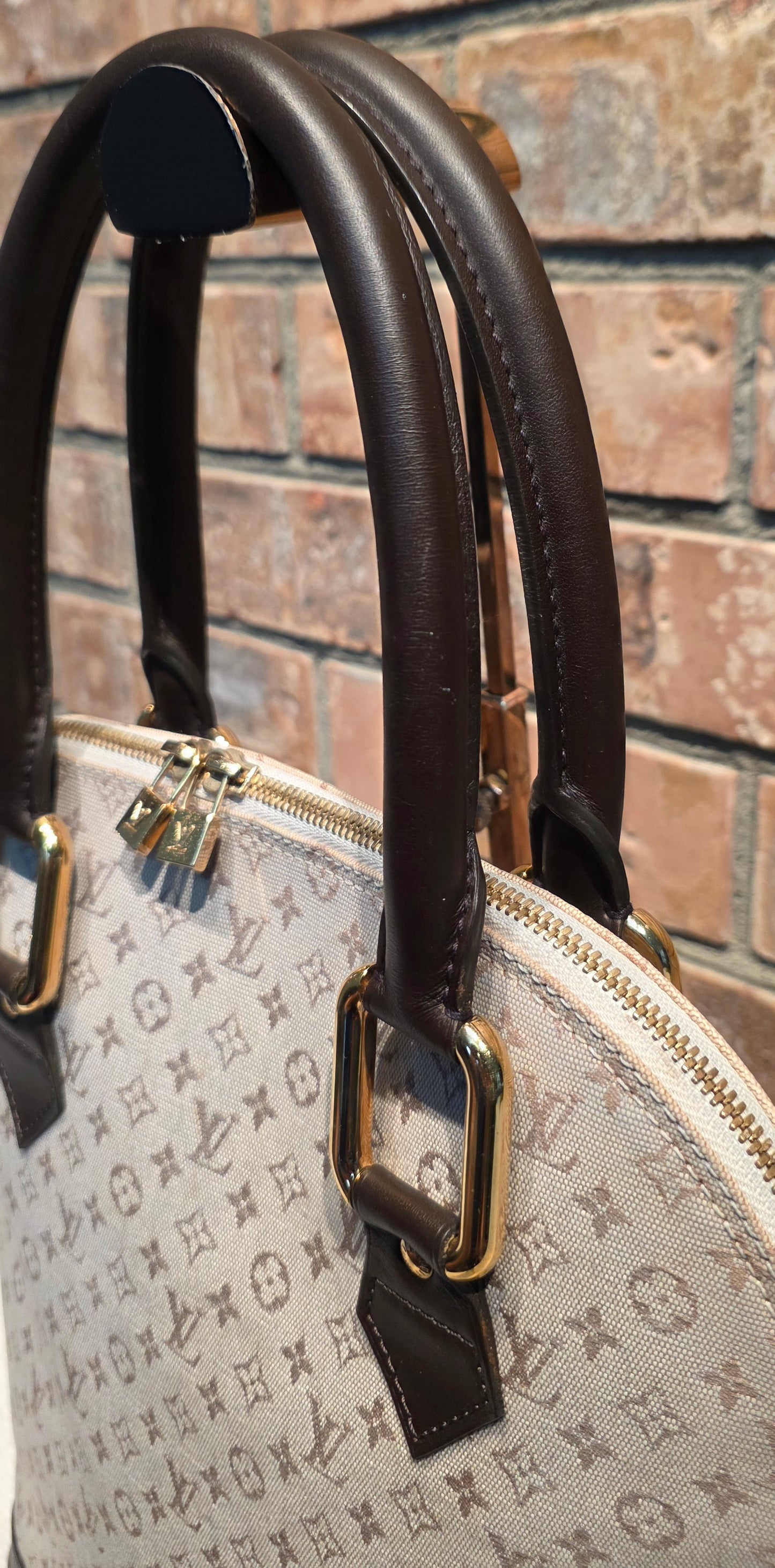 Authentic Louis Vuitton Alma Mini Lin Haut (Tall)