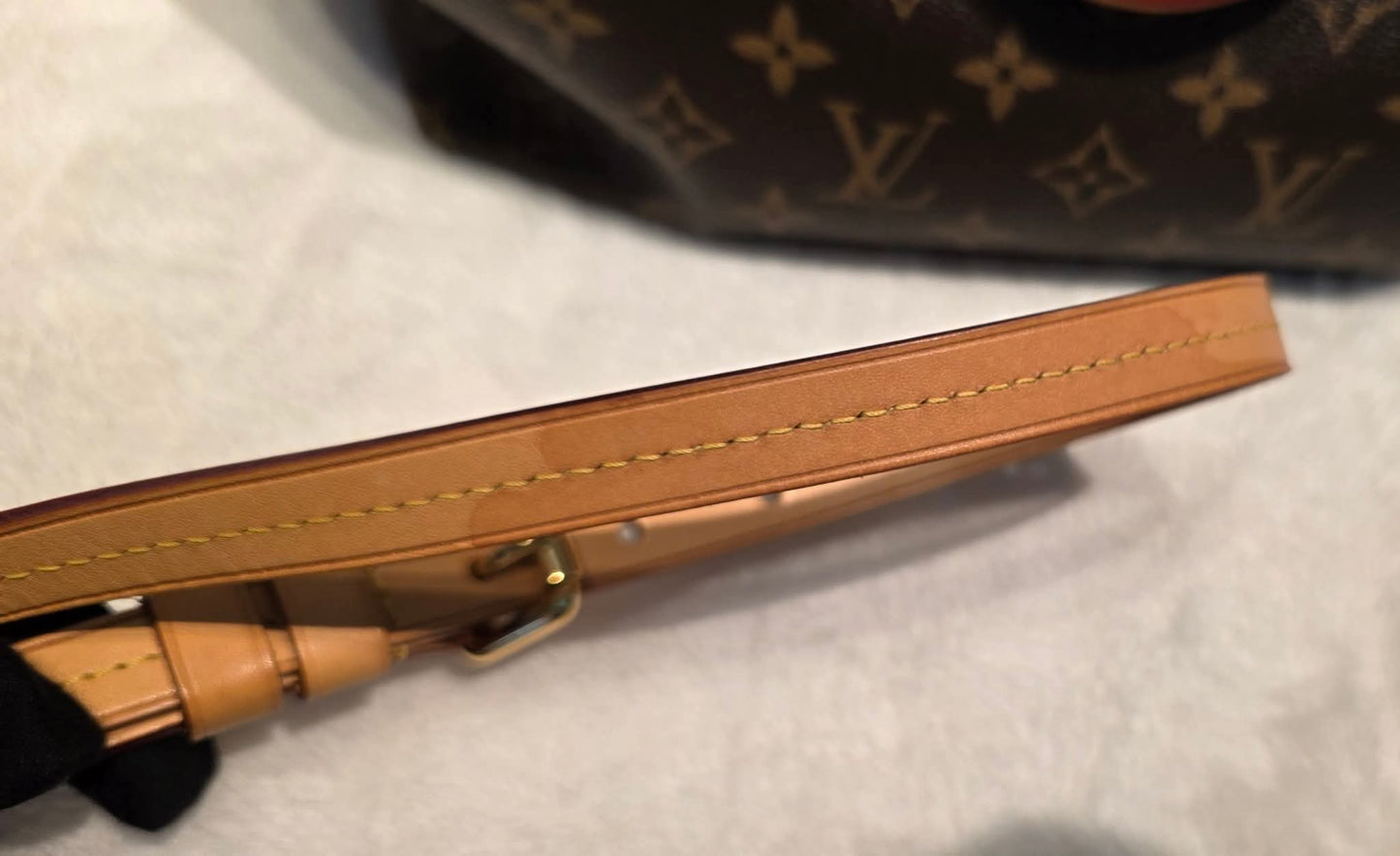 Authentic Louis Vuitton Turenne MM