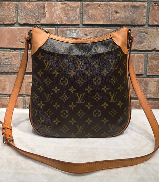 Authentic Louis Vuitton Odeon PM