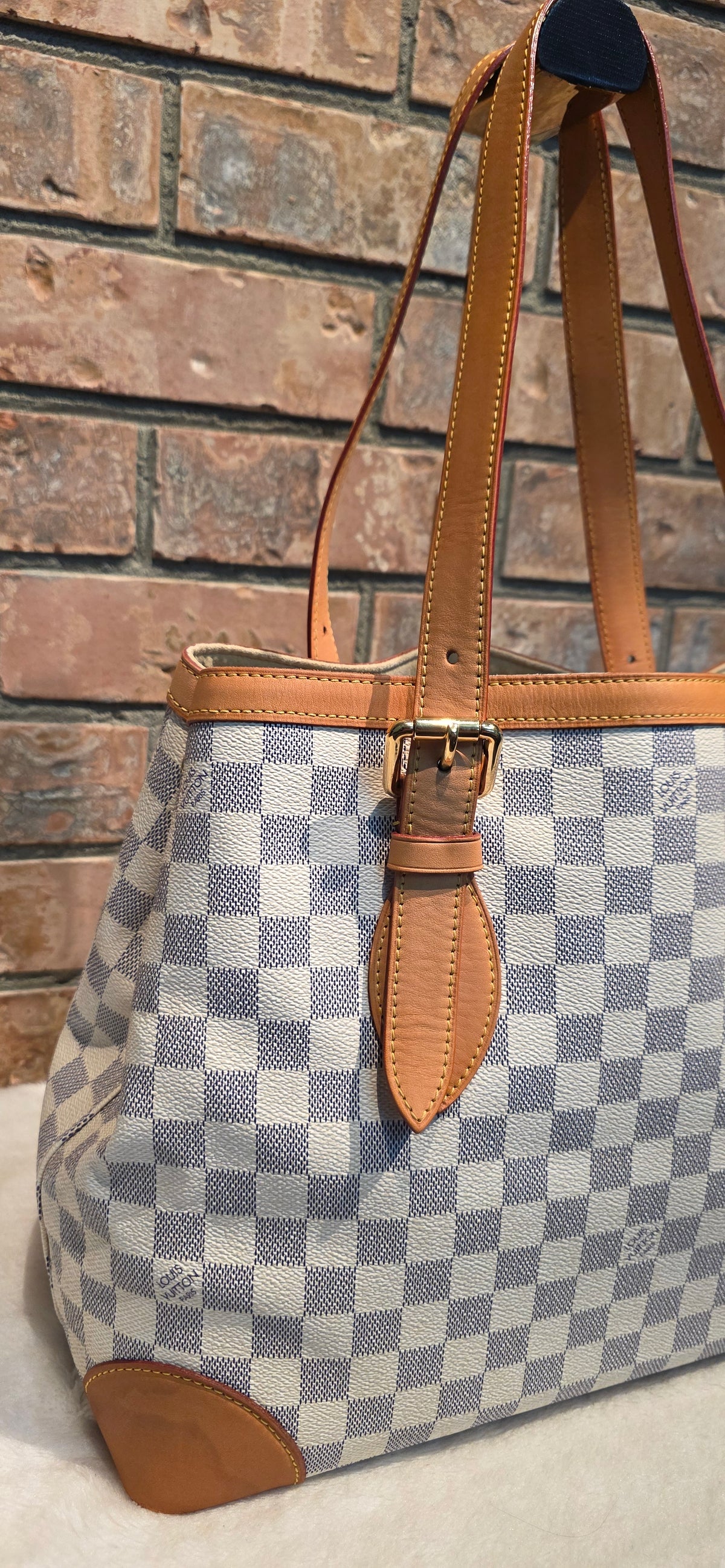 Authentic Louis Vuitton Hampstead MM Damier Azur