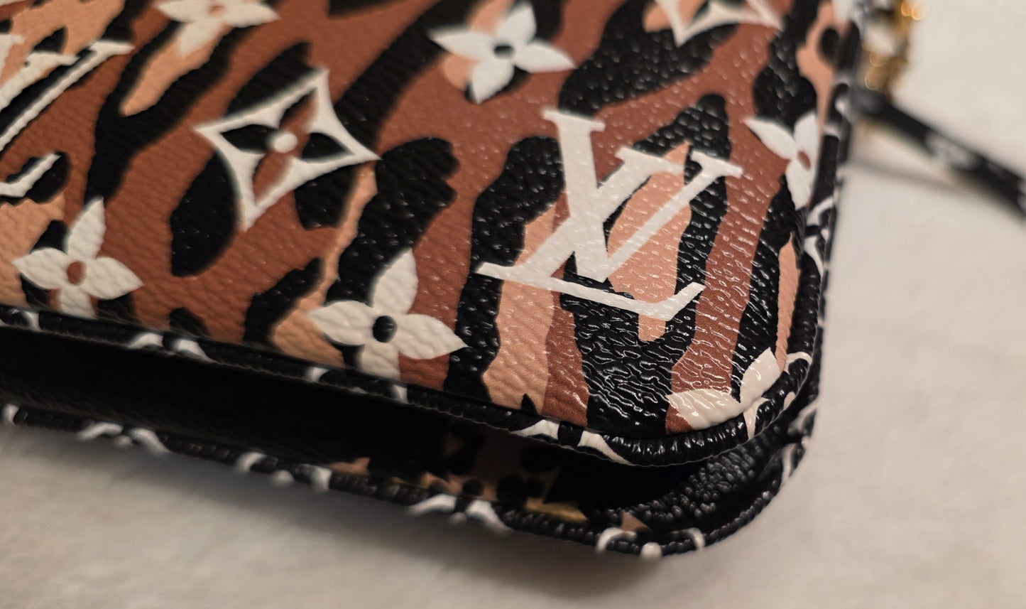 Authentic Louis Vuitton Double Zip Pochette Limited Jungle Edition
