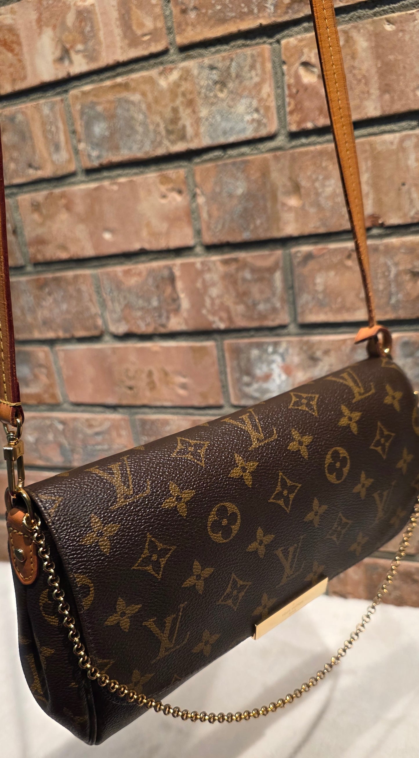 Authentic Louis Vuitton Favorite MM Monogram