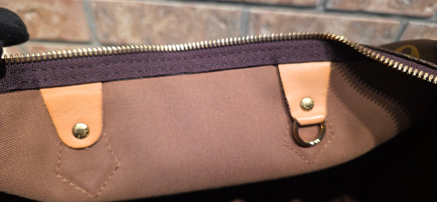 Authentic Louis Vuitton Speedy Bandoliere 35