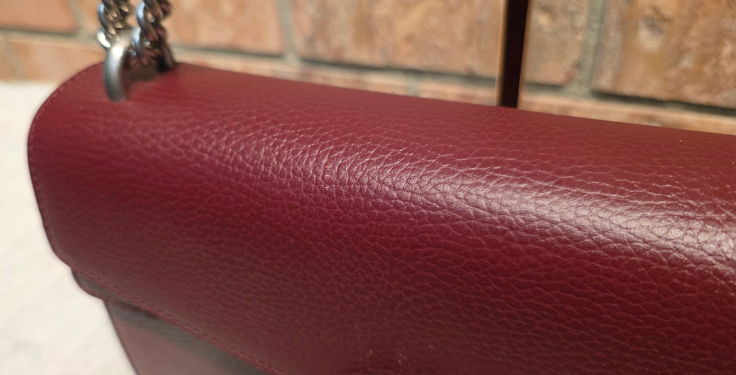 Authentic Gucci Dionysus Shoulder Bag in Burgundy