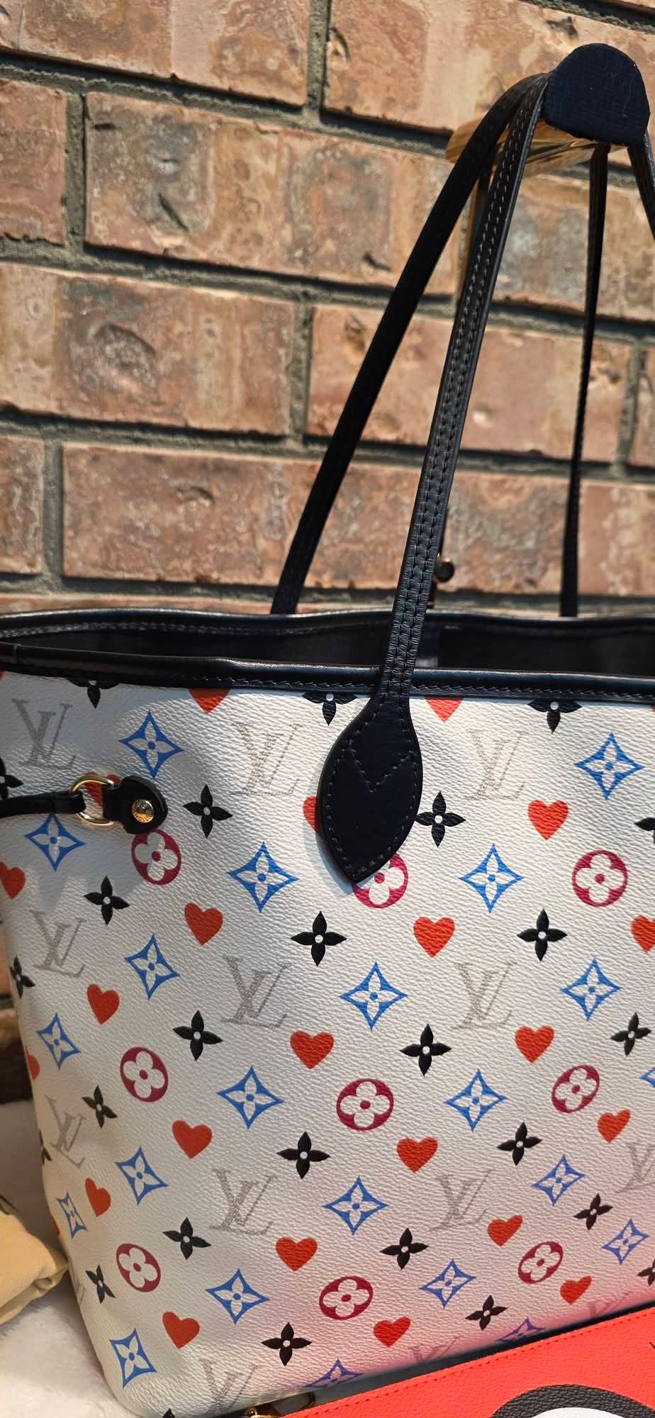 Authentic Louis Vuitton Neverfull MM with Pouch Game On Collection