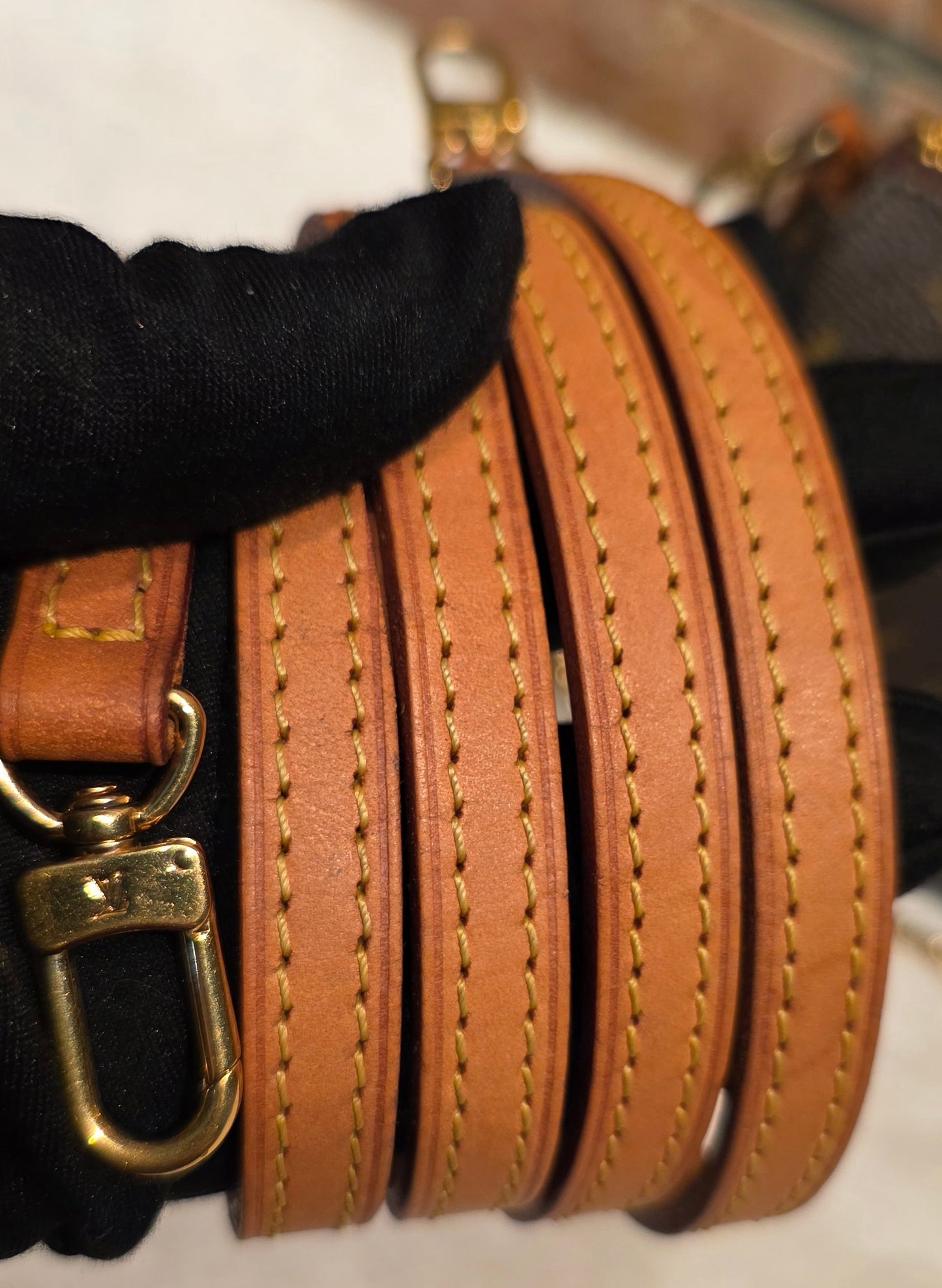 Authentic Louis Vuitton Eva Monogram
