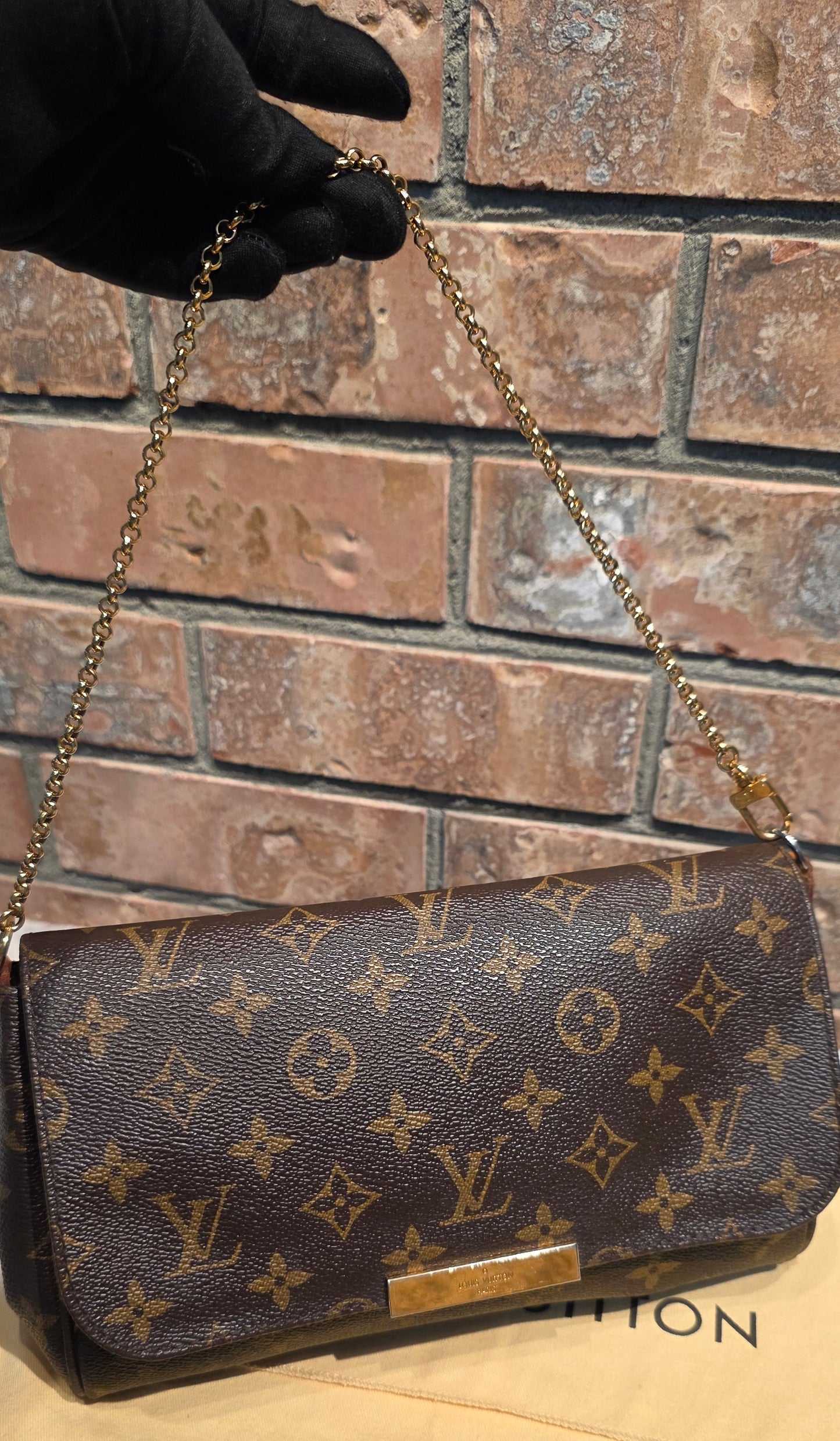 Authentic Louis Vuitton Favorite MM