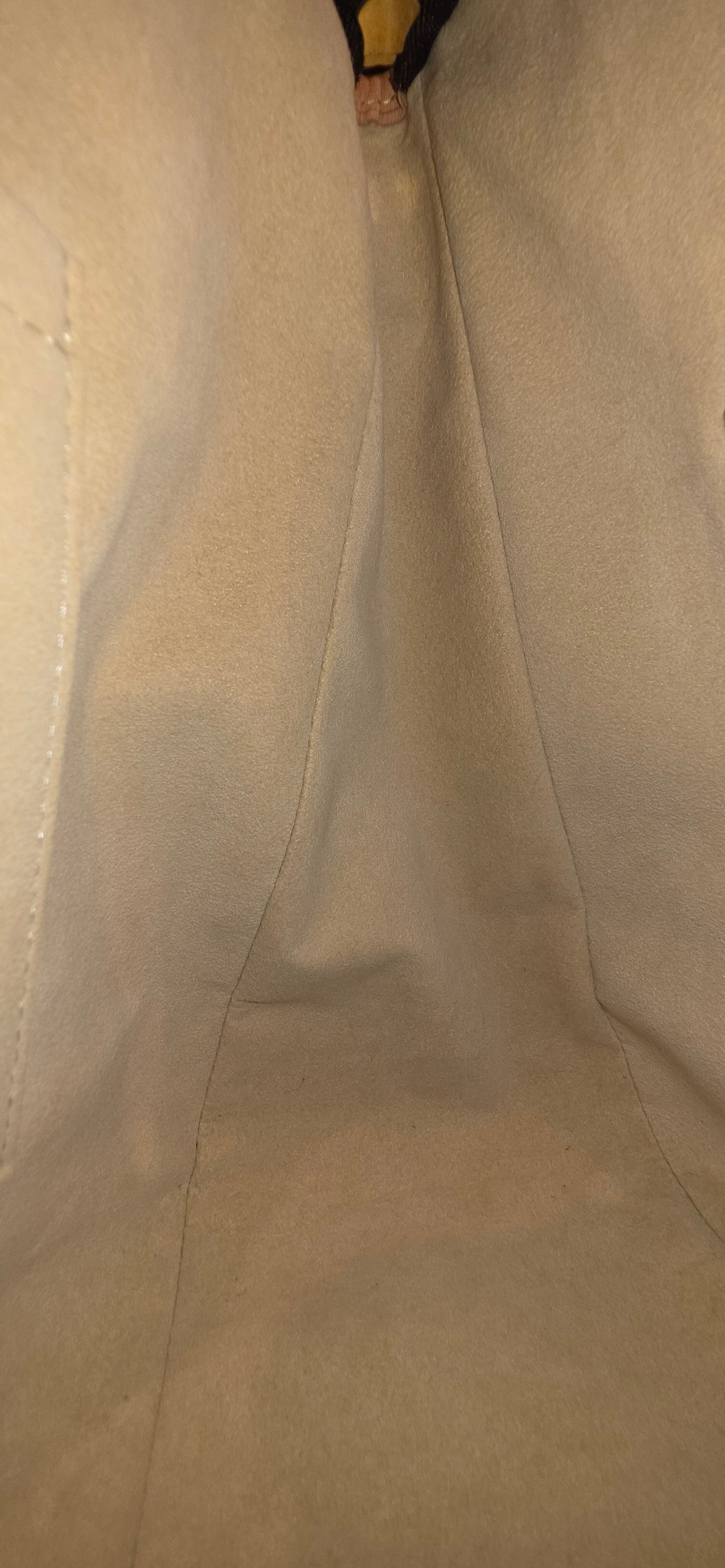 Authentic Louis Vuitton Estrela MM
