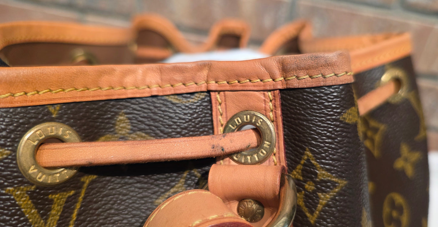 Authentic Louis Vuitton Petite Noe Monogram