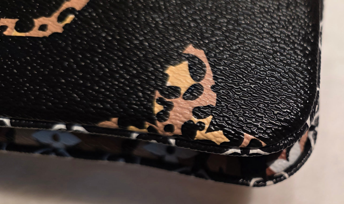 Authentic Louis Vuitton Double Zip Pochette Limited Jungle Edition