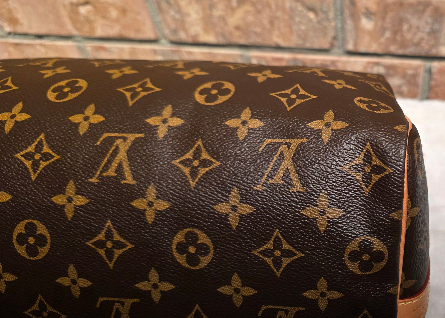 Authentic Louis Vuitton Speedy 35 Bandoliere
