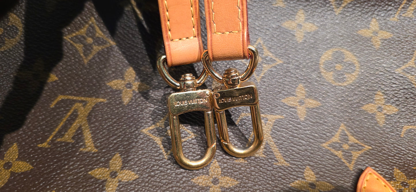 Authentic Louis Vuitton Estrella MM