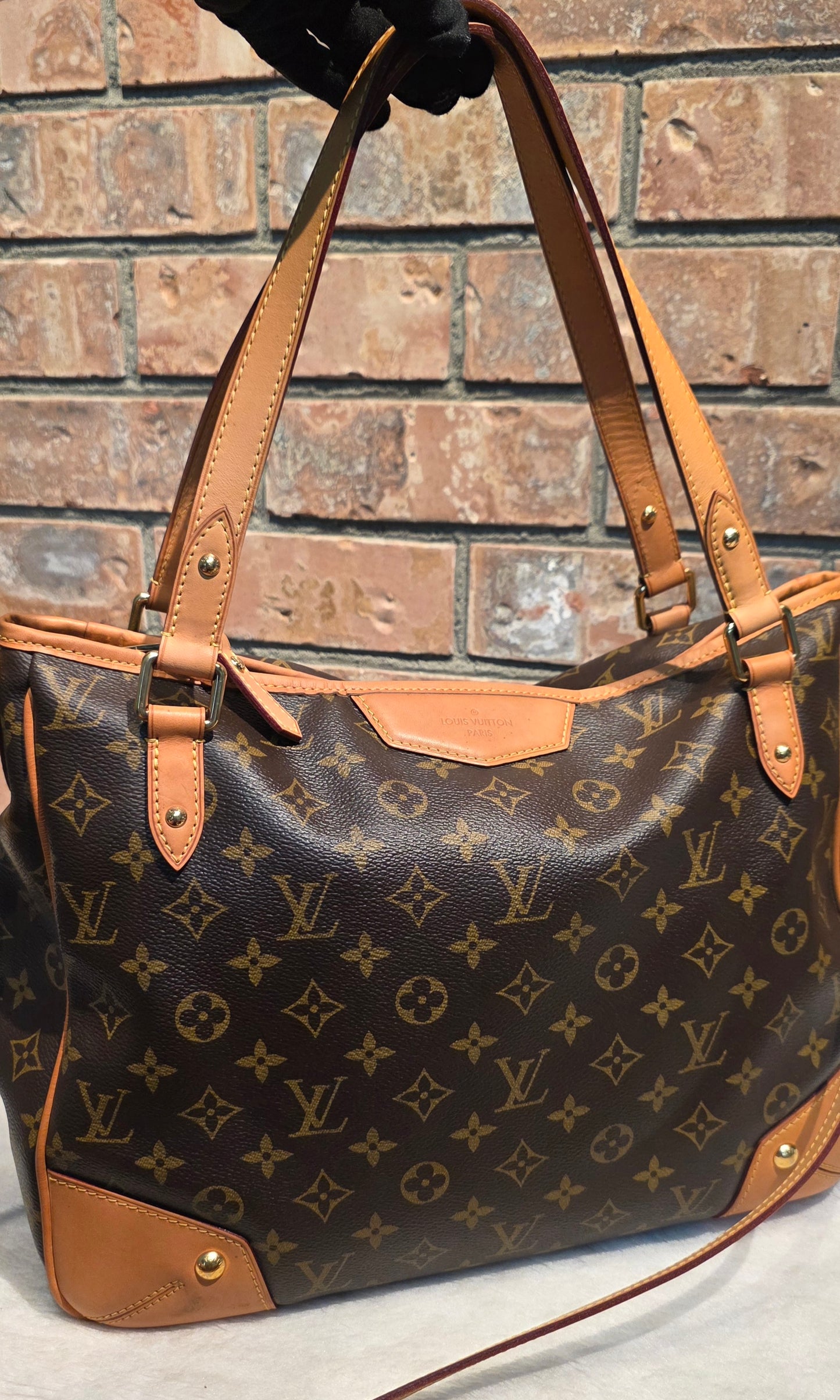 Authentic Louis Vuitton Estrela MM