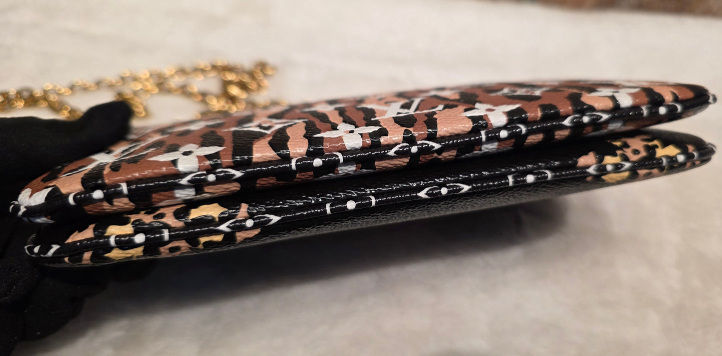 Authentic Louis Vuitton Double Zip Pochette Giant Monogram Jungle Edition