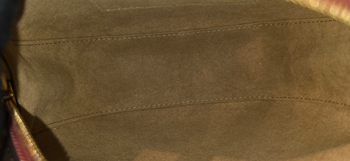 Authentic Louis Vuitton Boite Chapeau MM