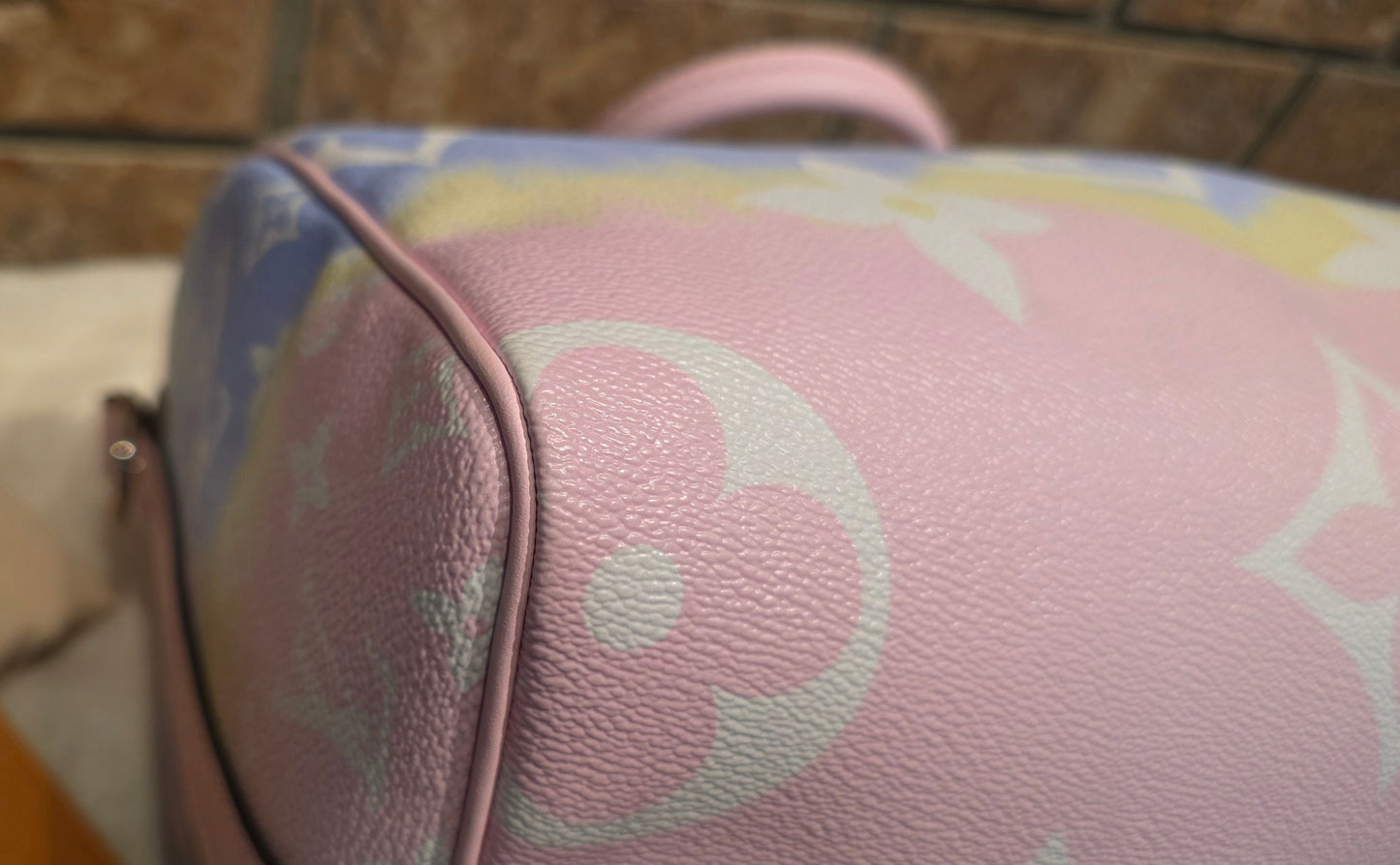 Authentic Louis Vuitton Limited Edition Speedy 30 Bandouliere Escale Pastel