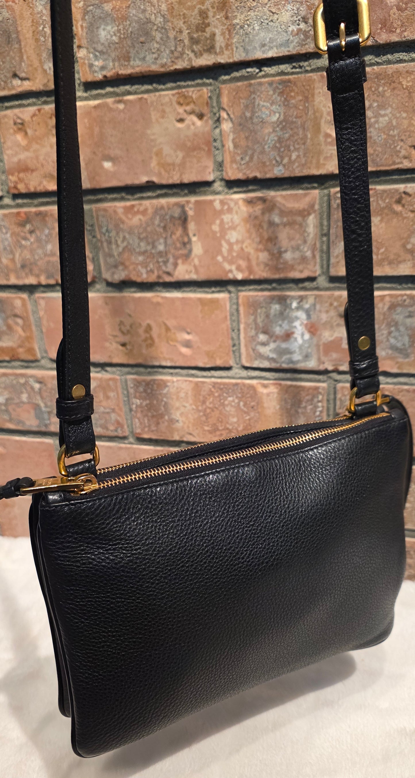 Authentic Prada Bandoliera Vitello Phenix Crossbody Bag