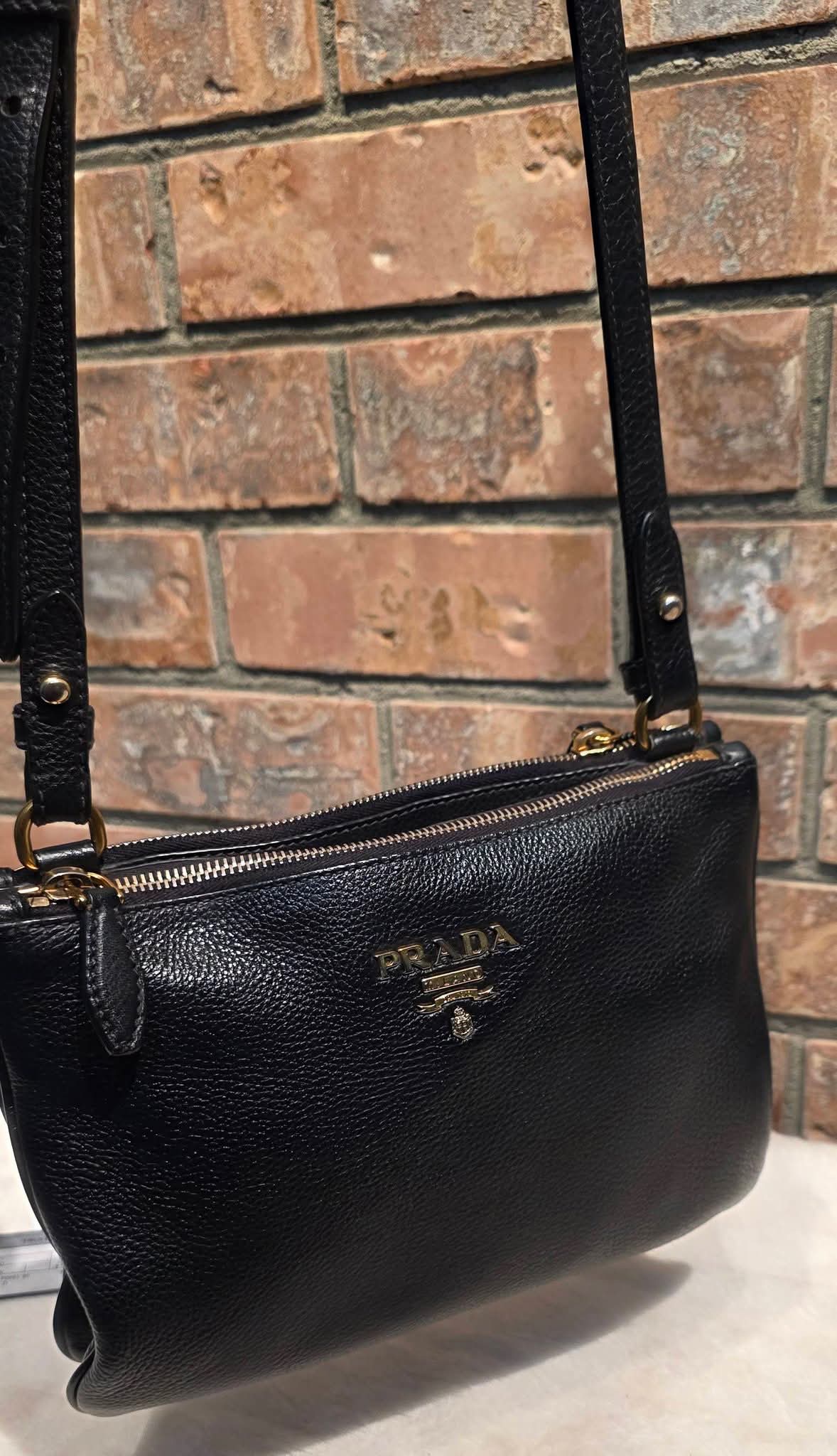 Authentic Prada Bandoliera Vitello Phenix Crossbody