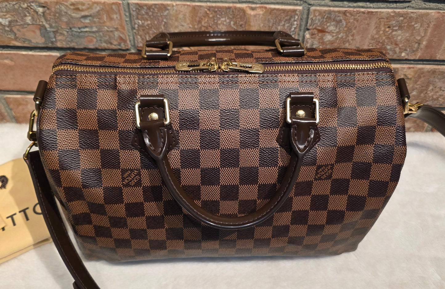 Authentic Louis Vuitton Speedy Bandouliere 30 Damier Ebene