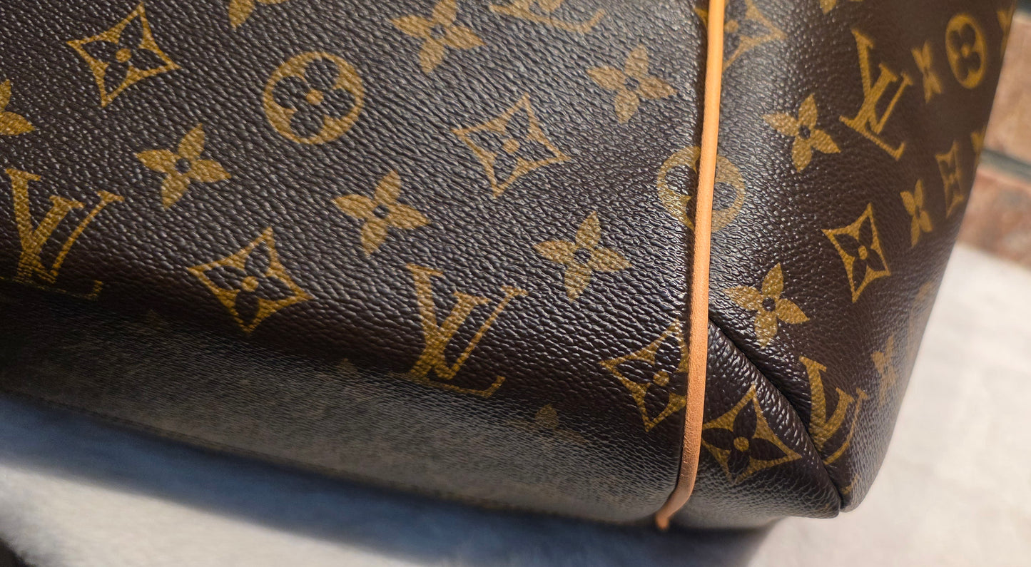Authentic Louis Vuitton Totally MM Monogram