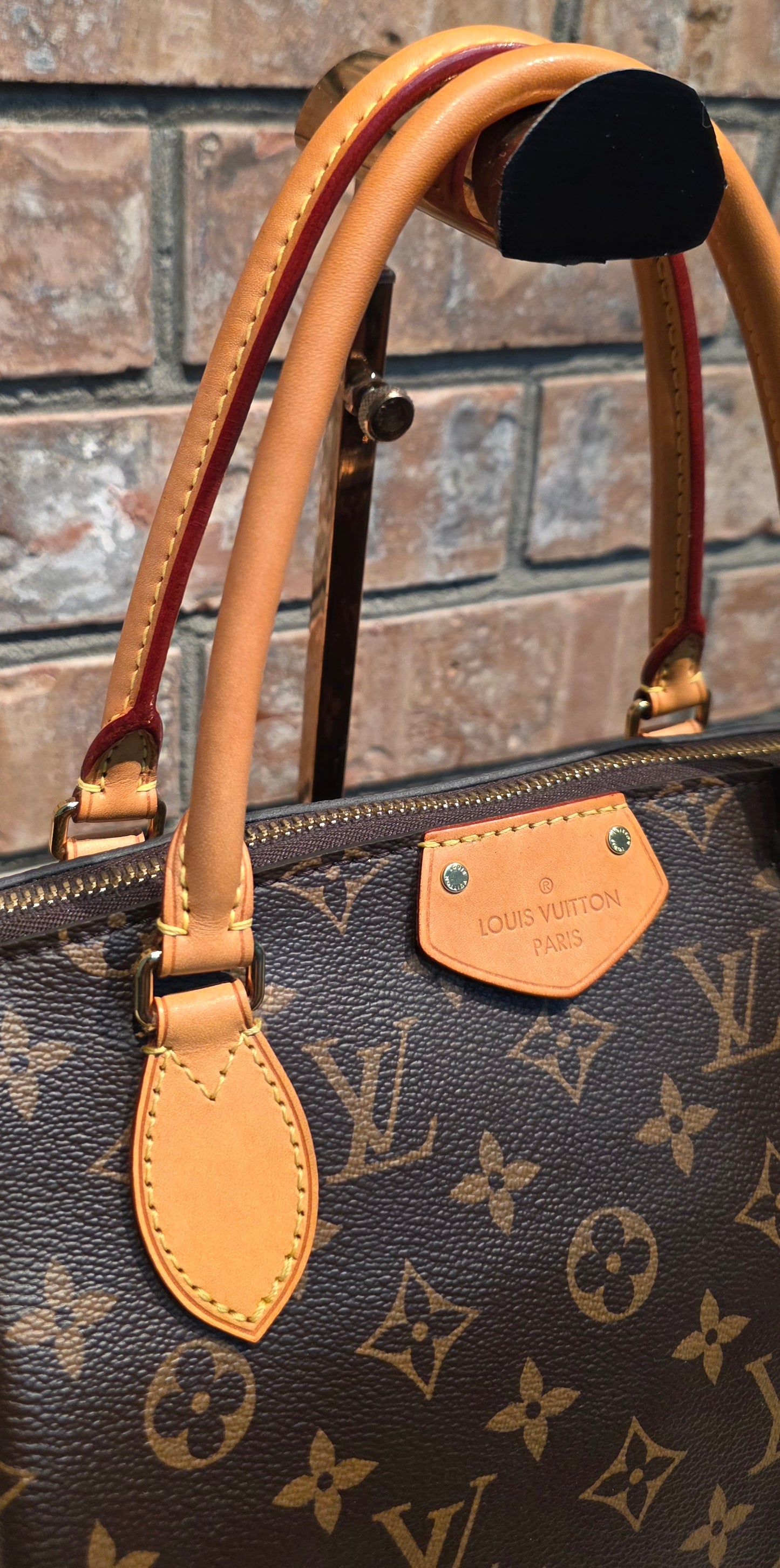 Authentic Louis Vuitton Turenne MM