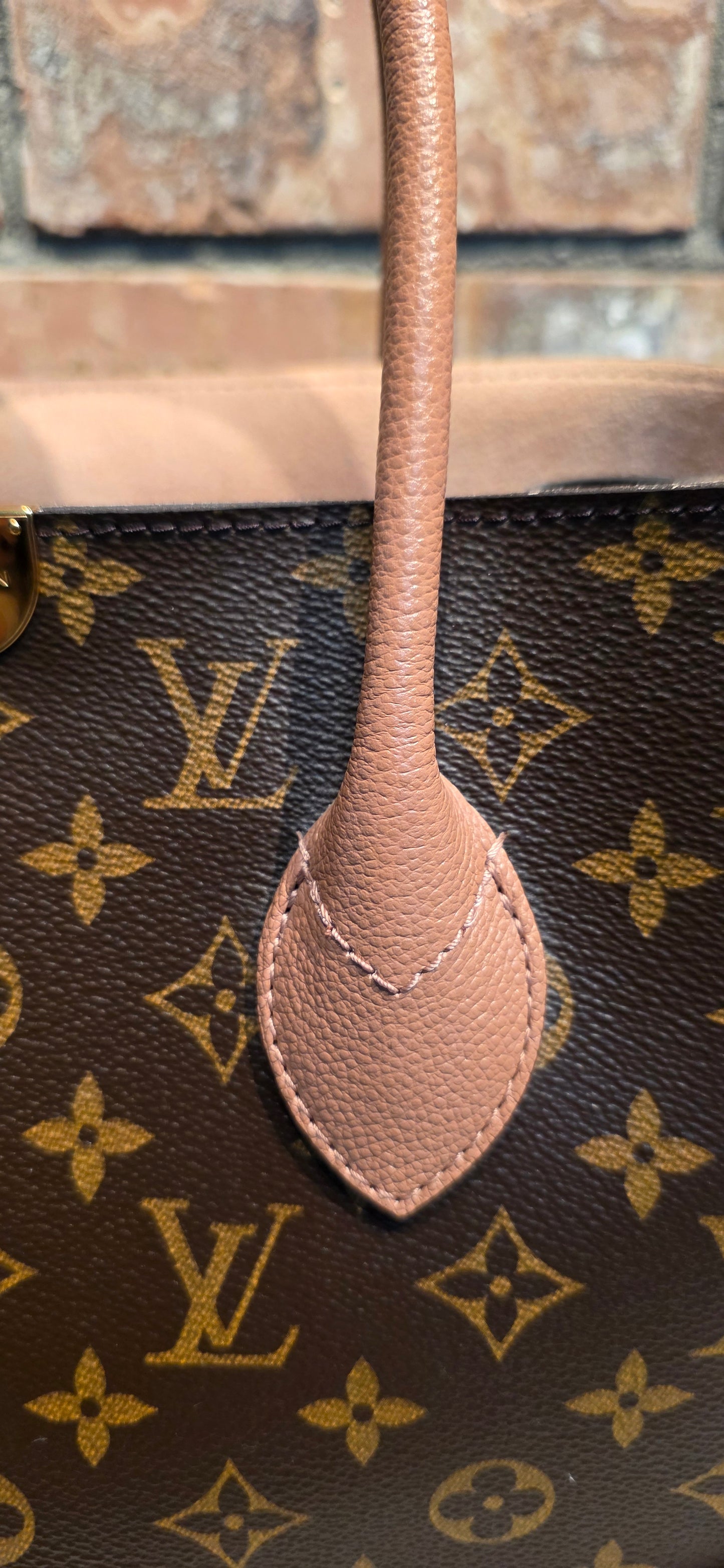 Authentic Louis Vuitton Flandrin Bois De Rose