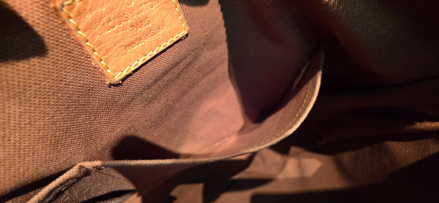 Authentic Louis Vuitton Tulum GM