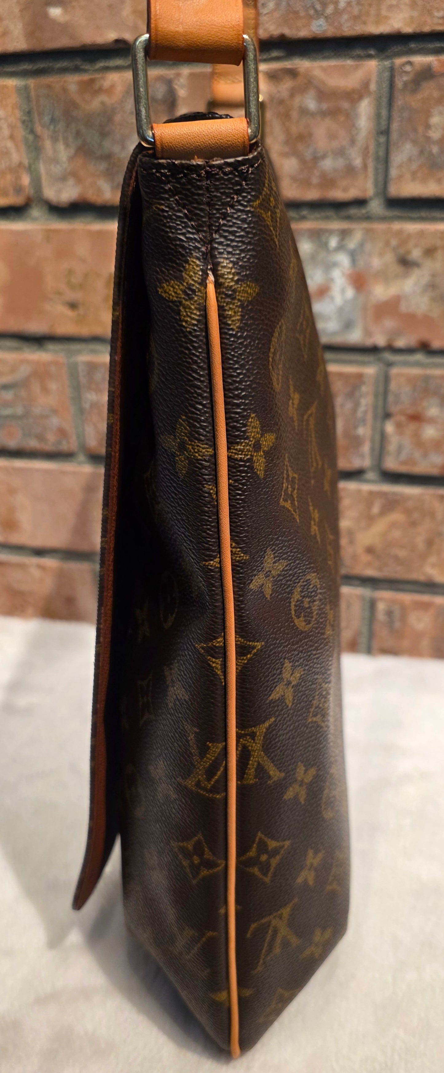 Authentic Louis Vuitton Musette Salsa GM Monogram
