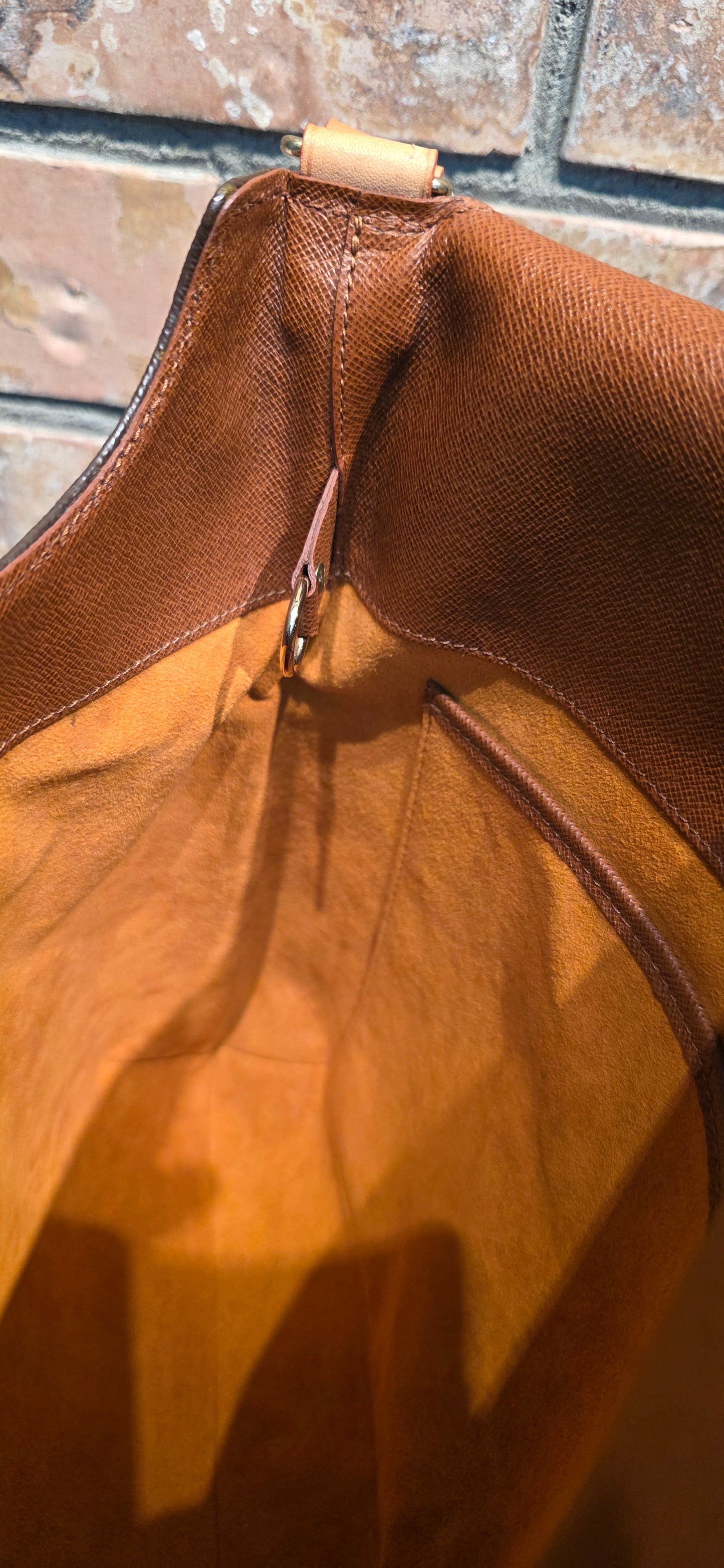 Authentic Louis Vuitton Musette Salsa GM Monogram