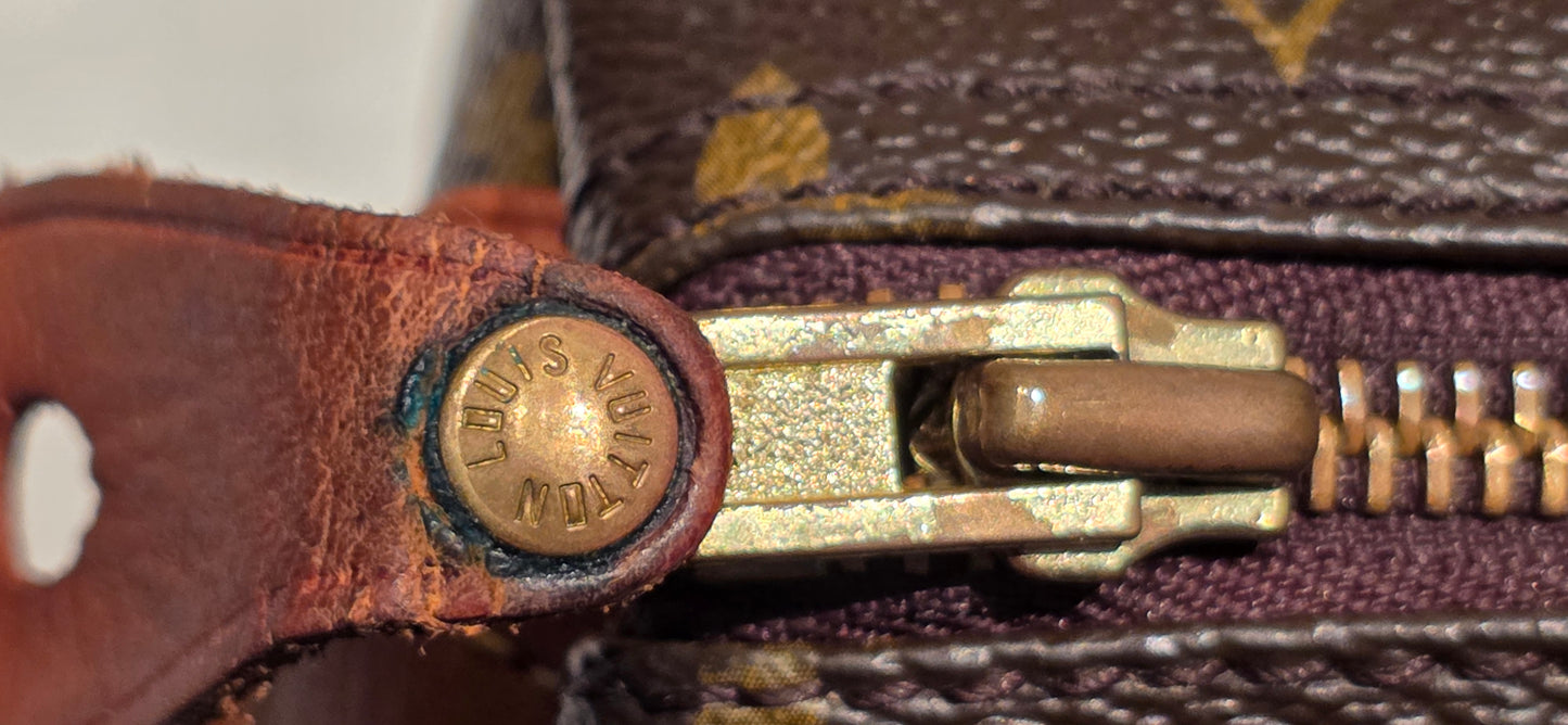 Authentic Louis Vuitton Speedy 30 Monogram