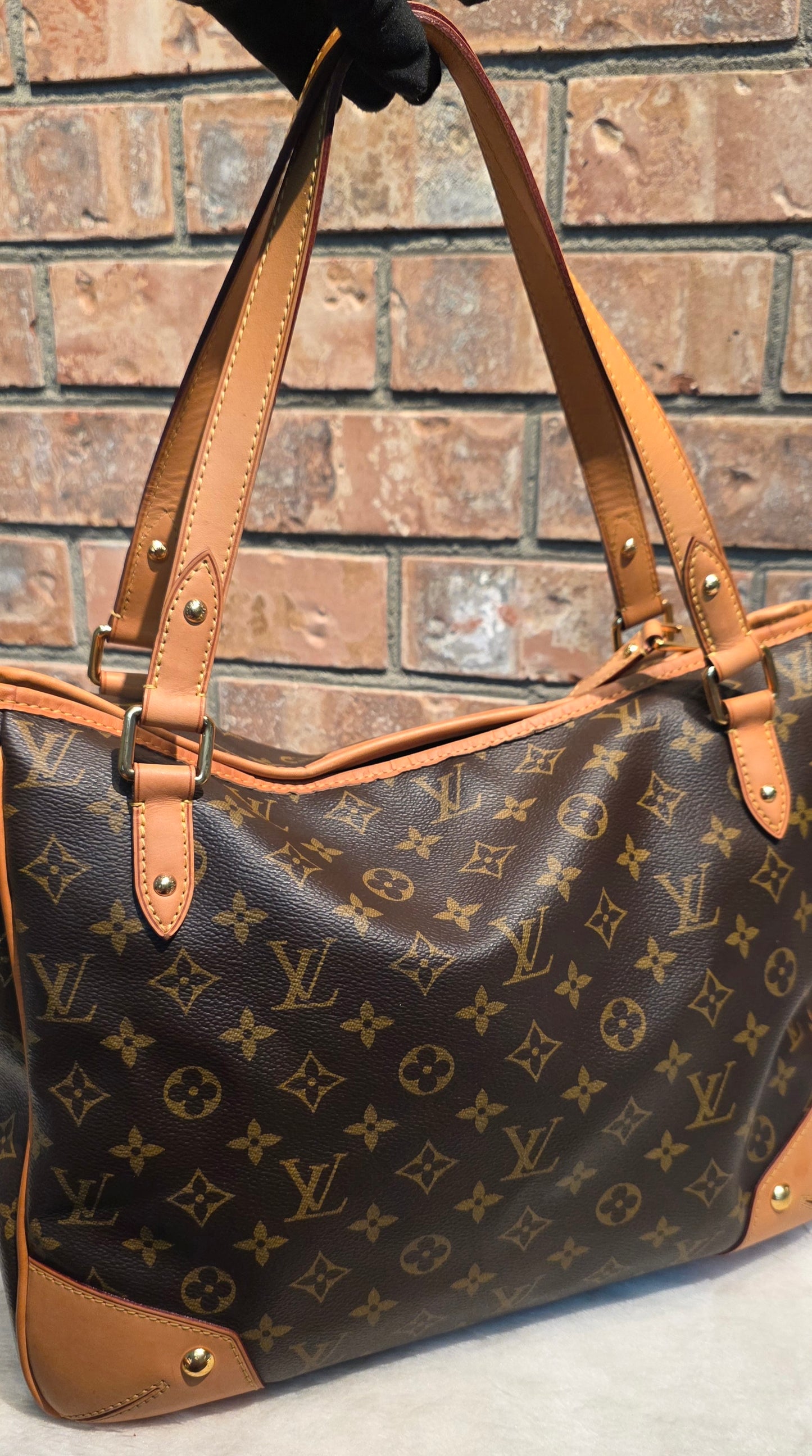 Authentic Louis Vuitton Estrela MM