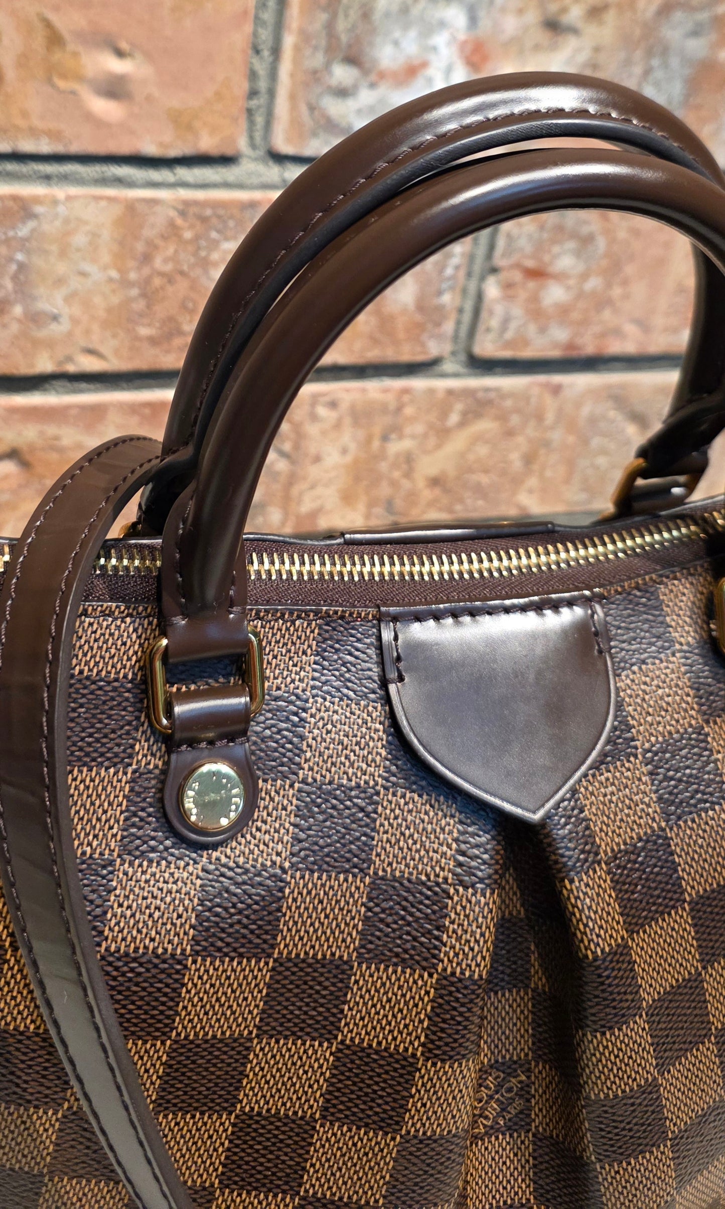 Authentic Louis Vuitton Siena PM Damier Ebene