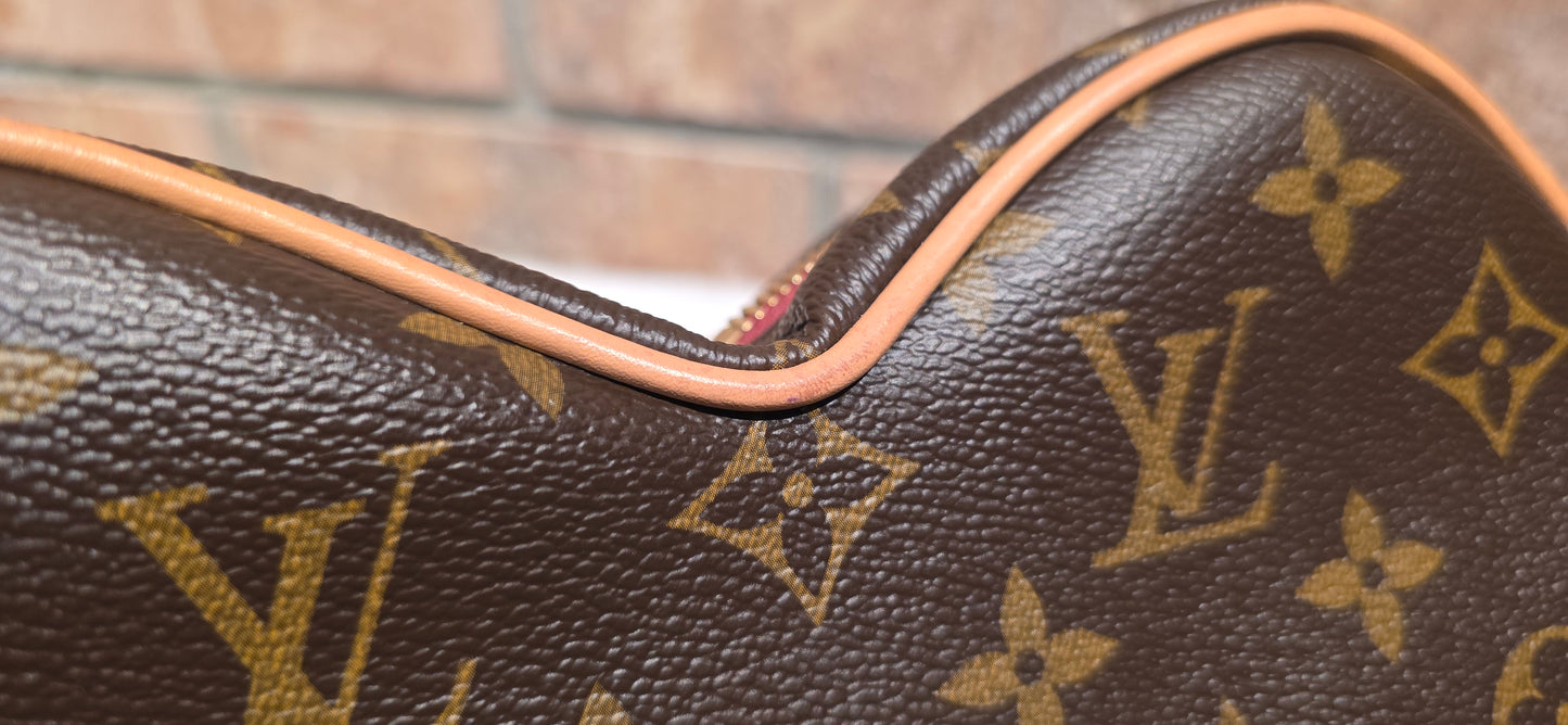 Authentic Louis Vuitton Couer Game On Heart Bag