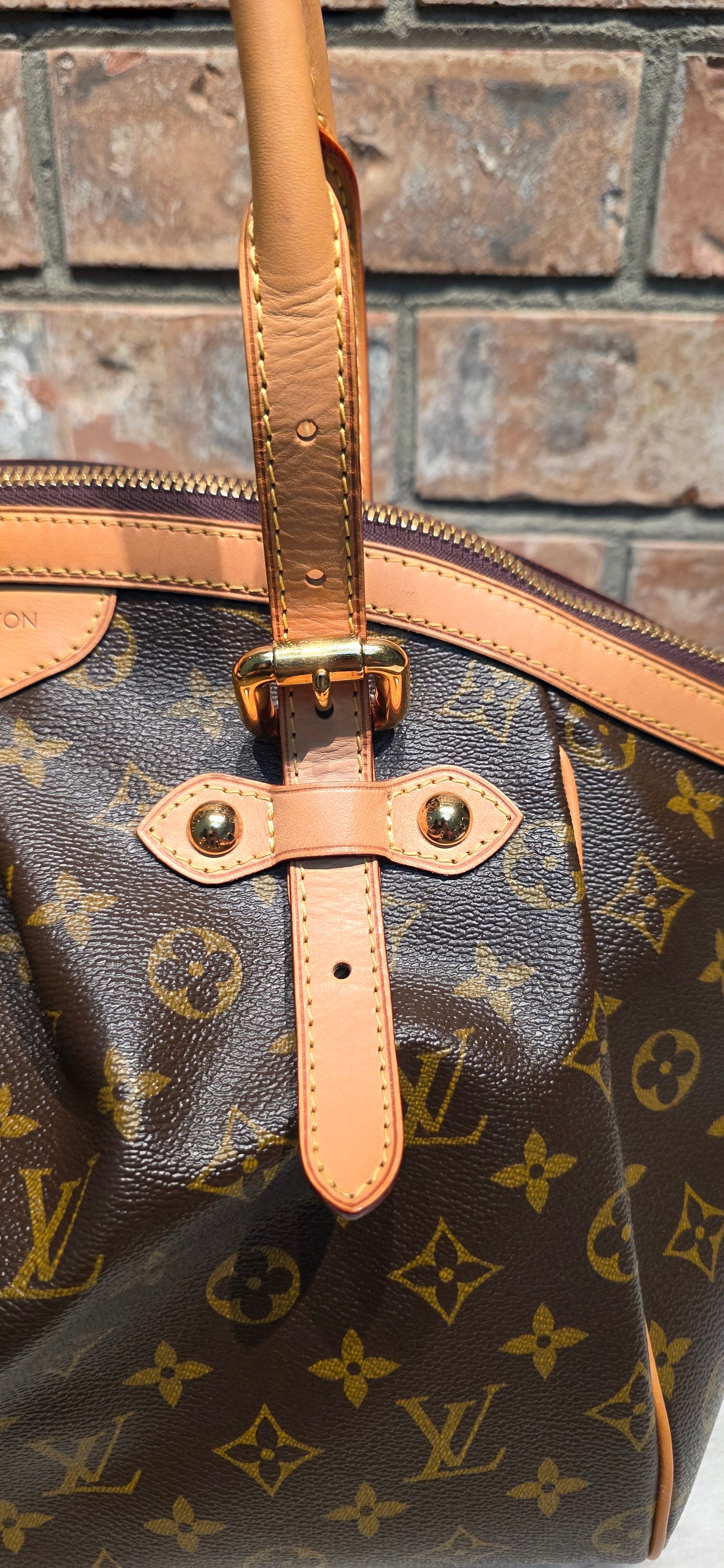 Authentic Louis Vuitton Tivoli GM