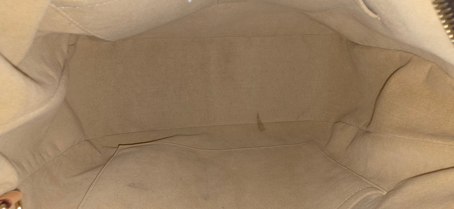 Authentic Louis Vuitton Estrella MM
