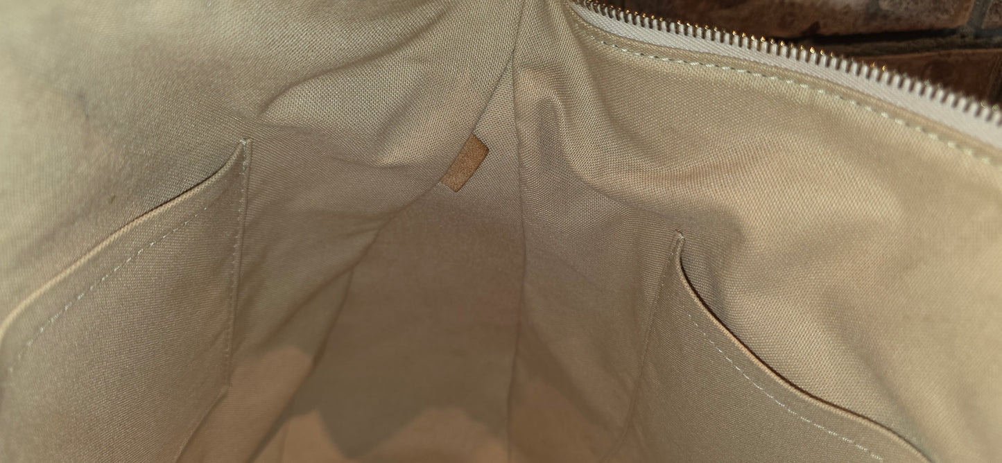 Authentic Louis Vuitton Siracusa GM