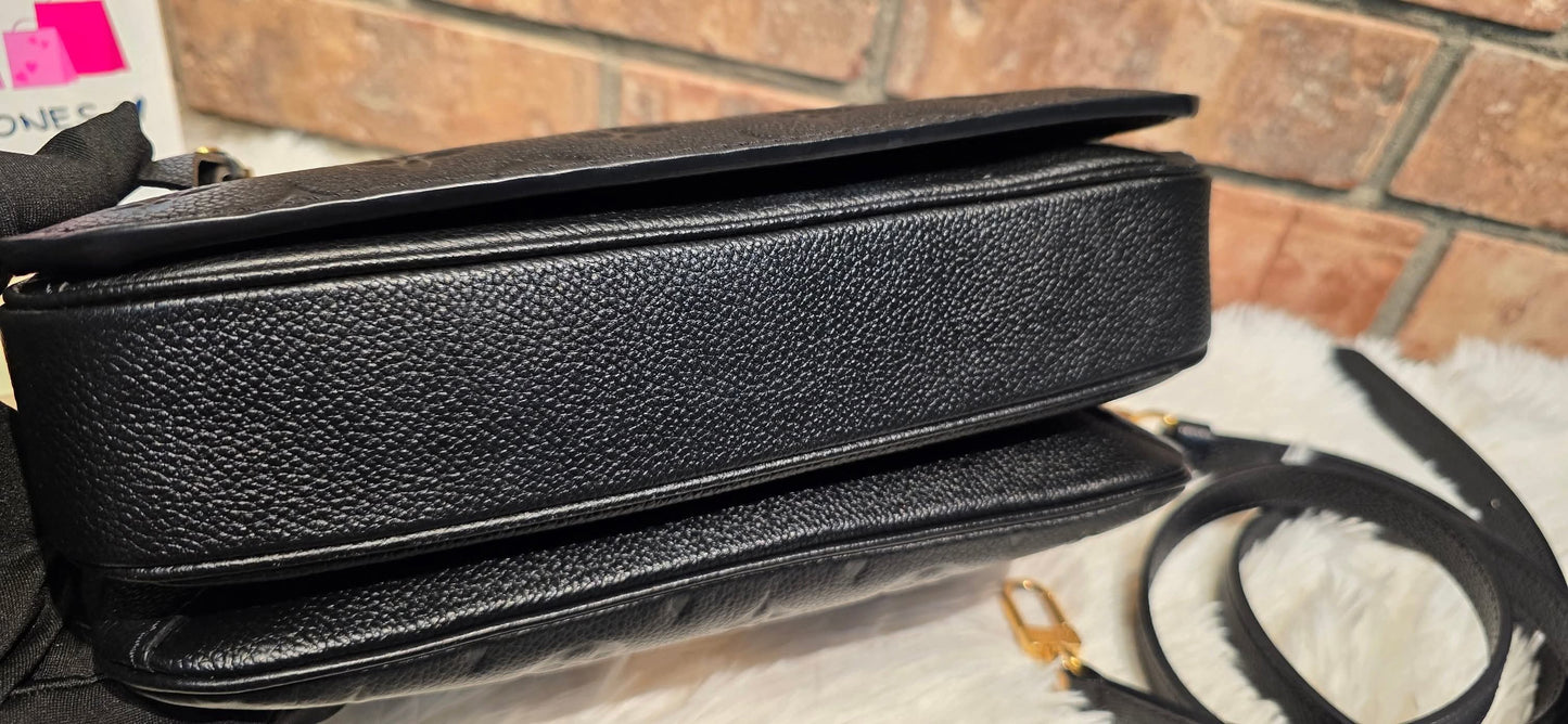 Authentic Pochette Metis Empreinte Noir
