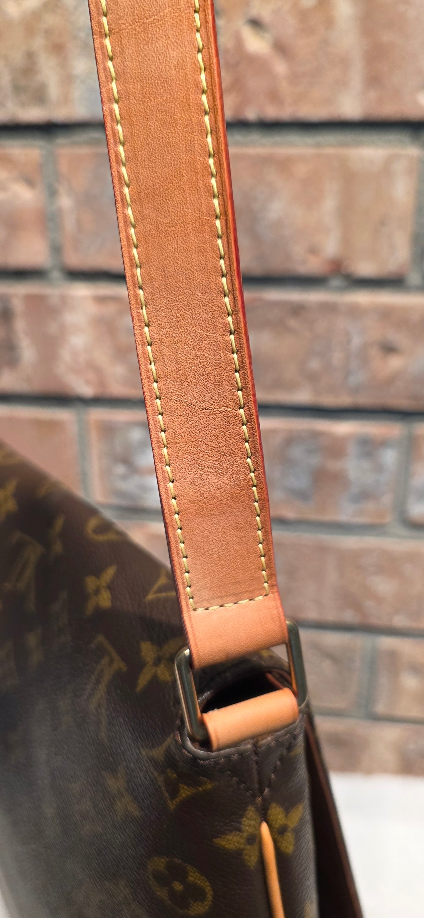 Authentic Louis Vuitton Musette Salsa GM Monogram