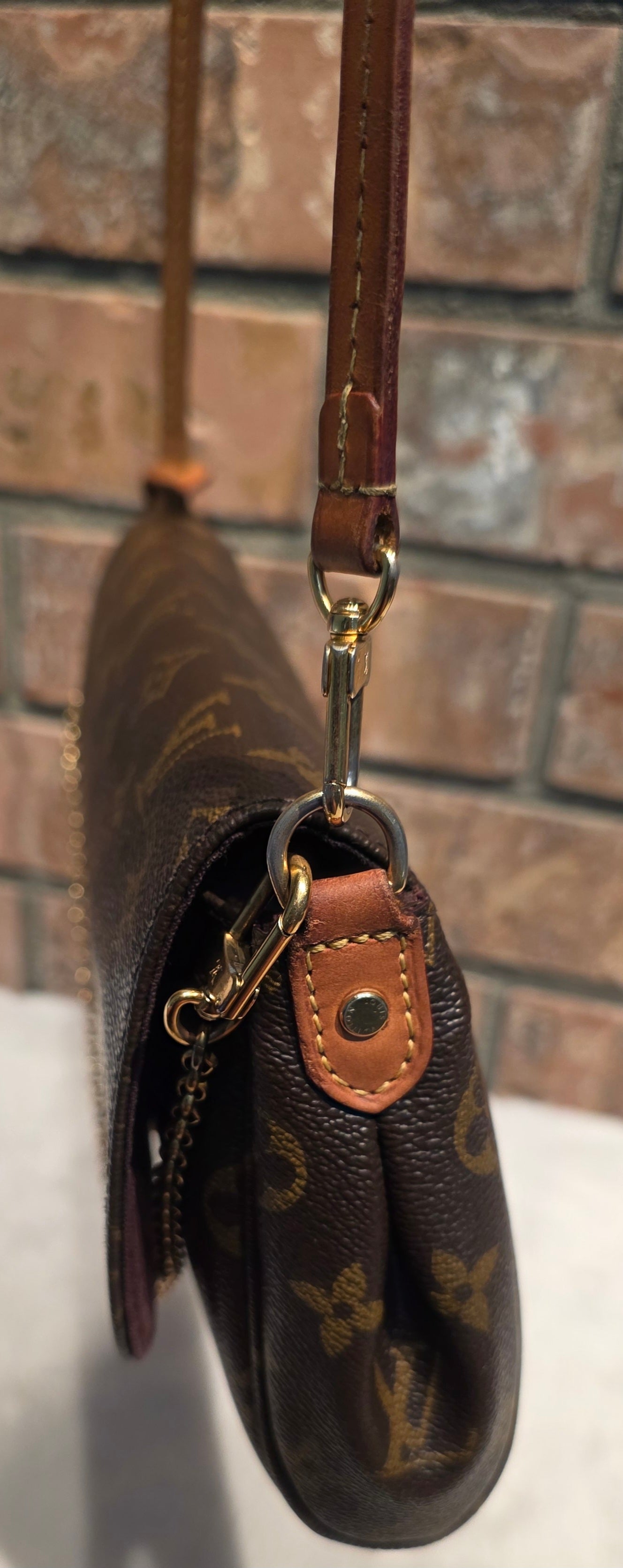 Authentic Louis Vuitton Favorite MM Monogram