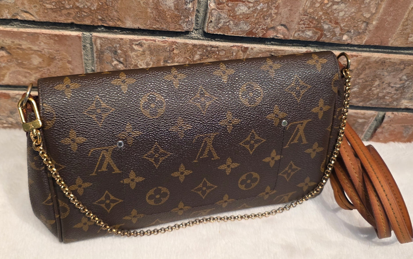 Authentic Louis Vuitton Favorite MM Monogram