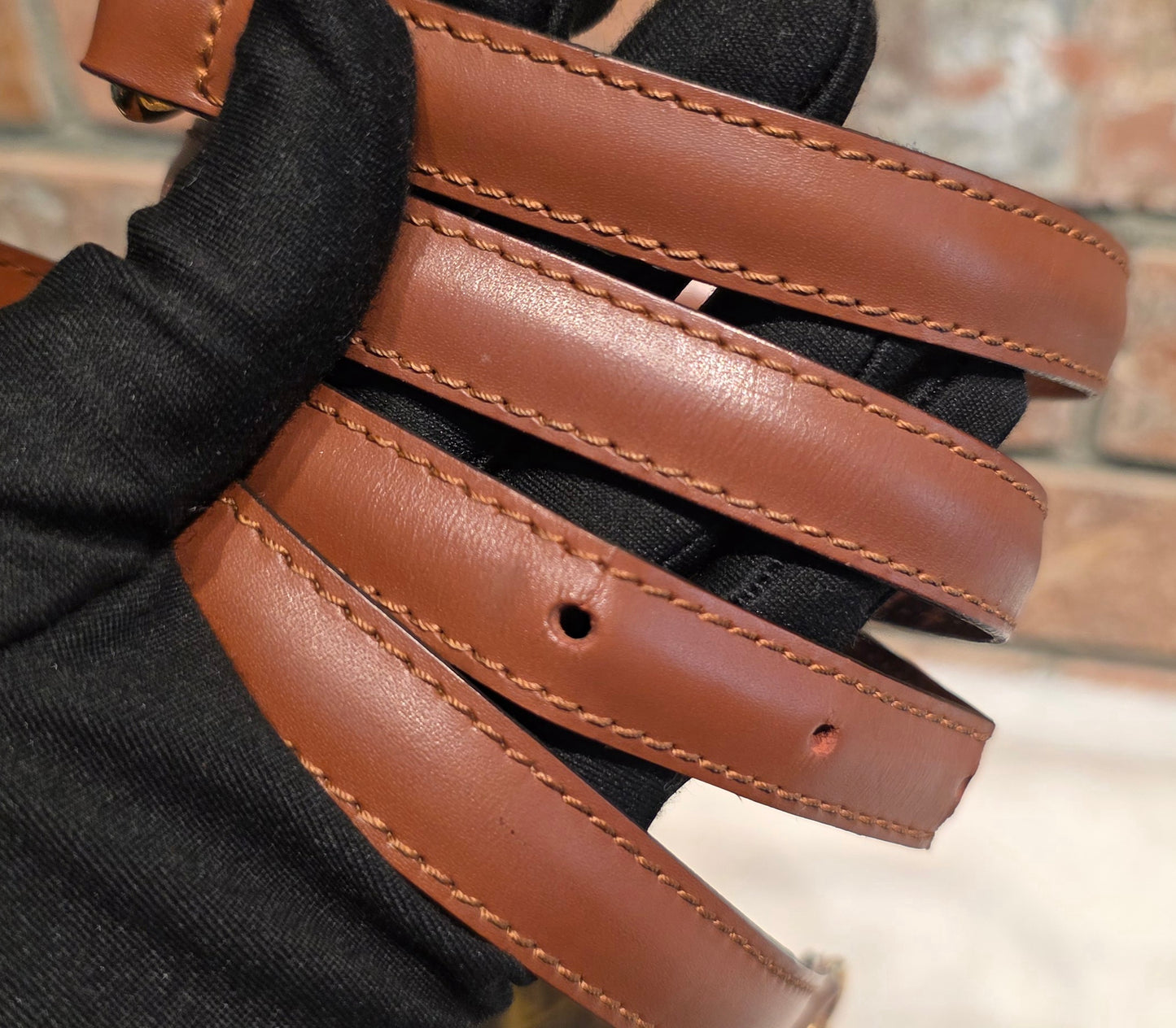 Authentic Louis Vuitton Monceau 26