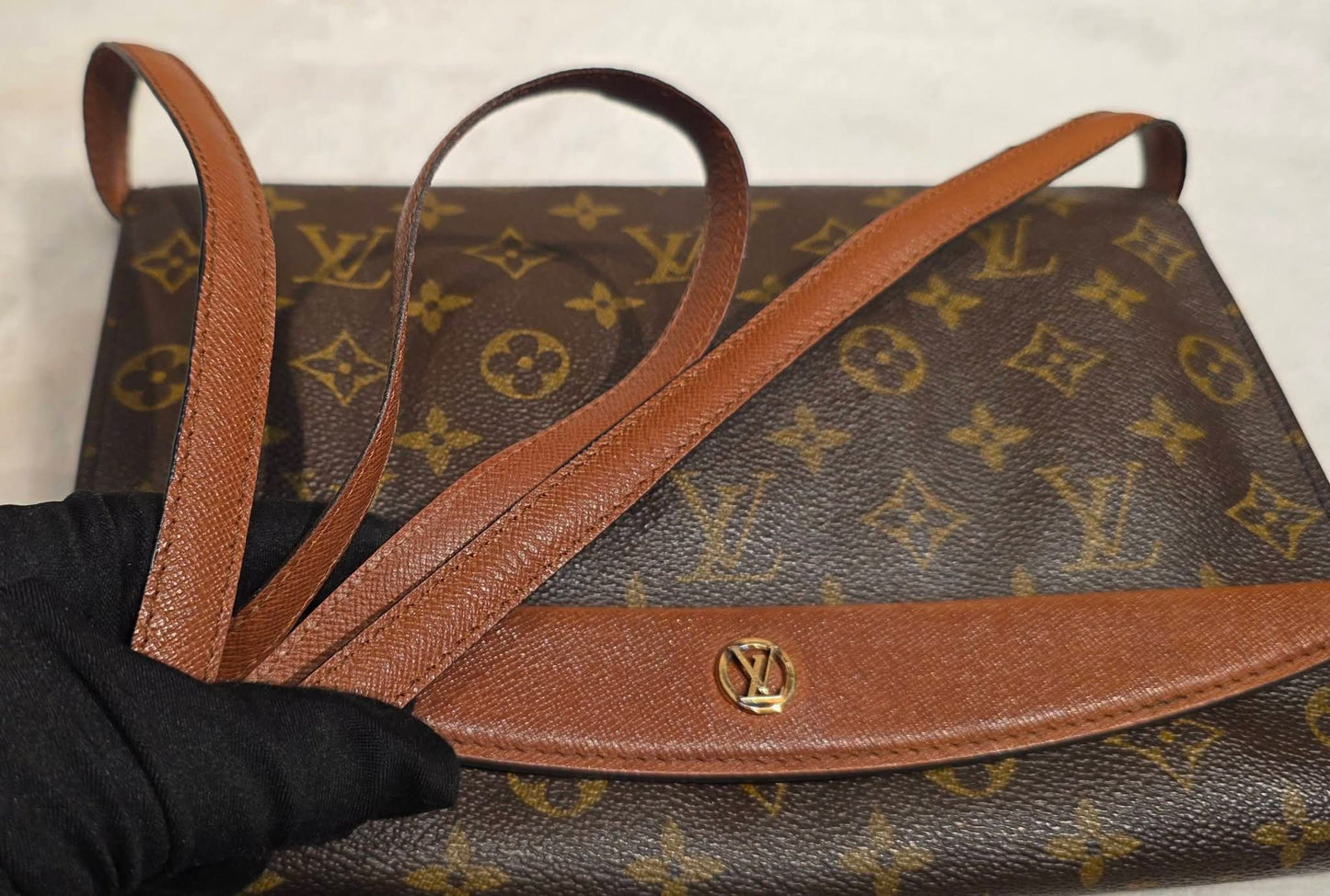 Authentic Louis Vuitton Pochette Bordeaux